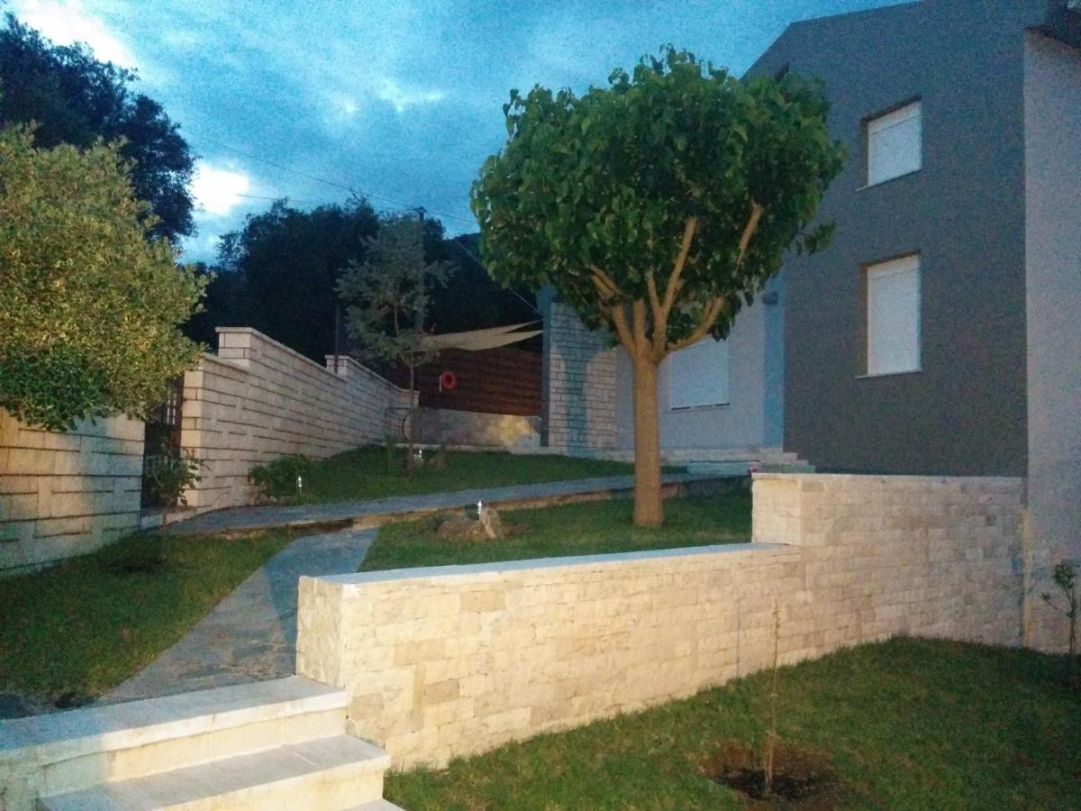 Villada