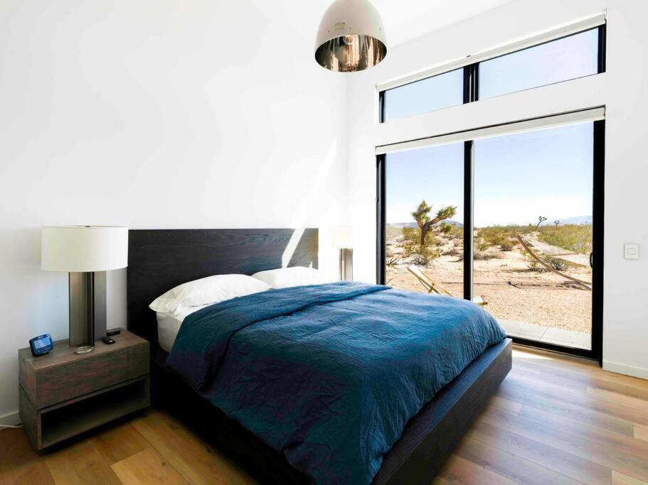 Skyview Modern House
