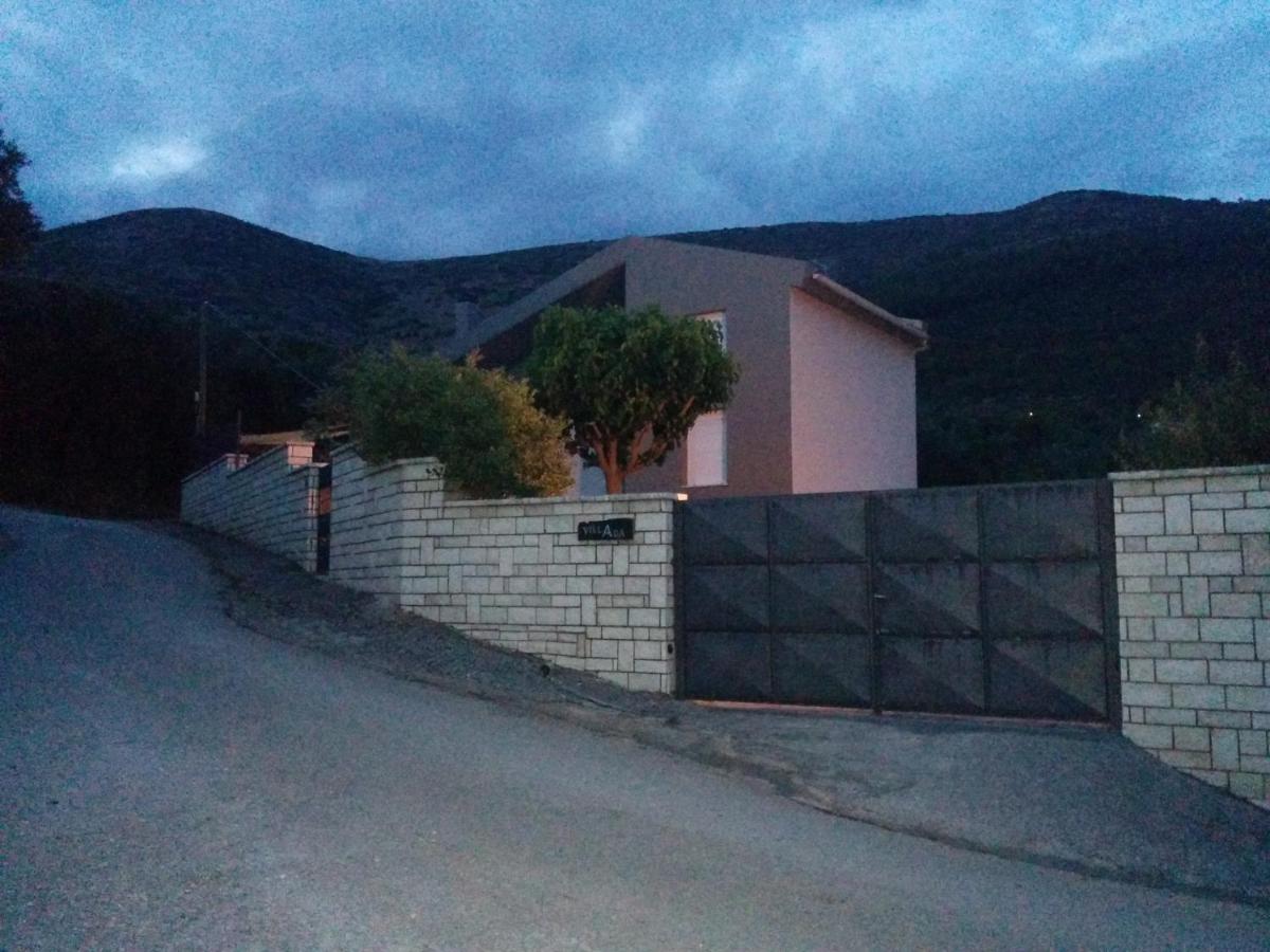 Villada