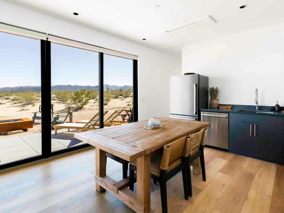 Skyview Modern House