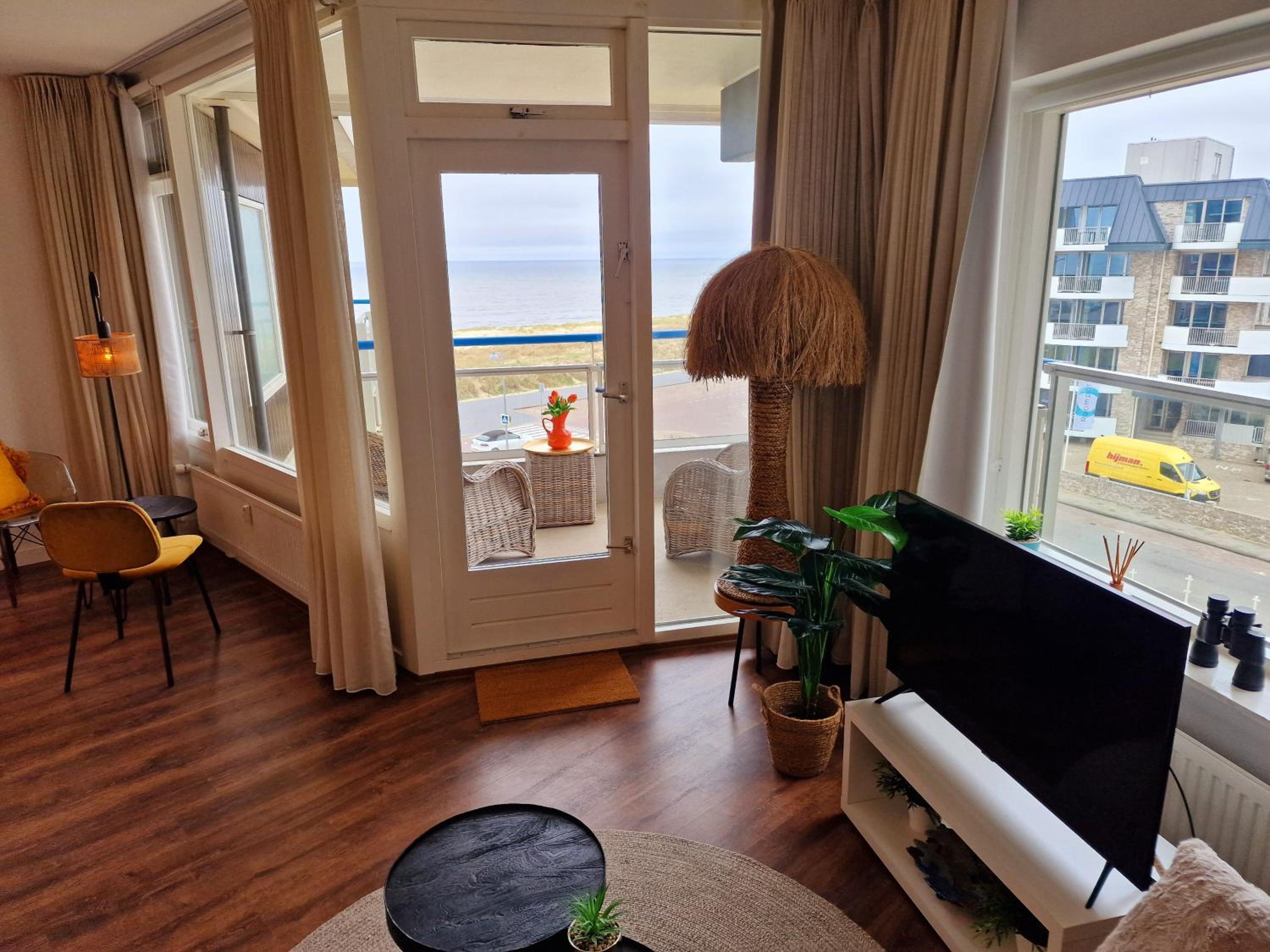 Studio Noordzee view 5