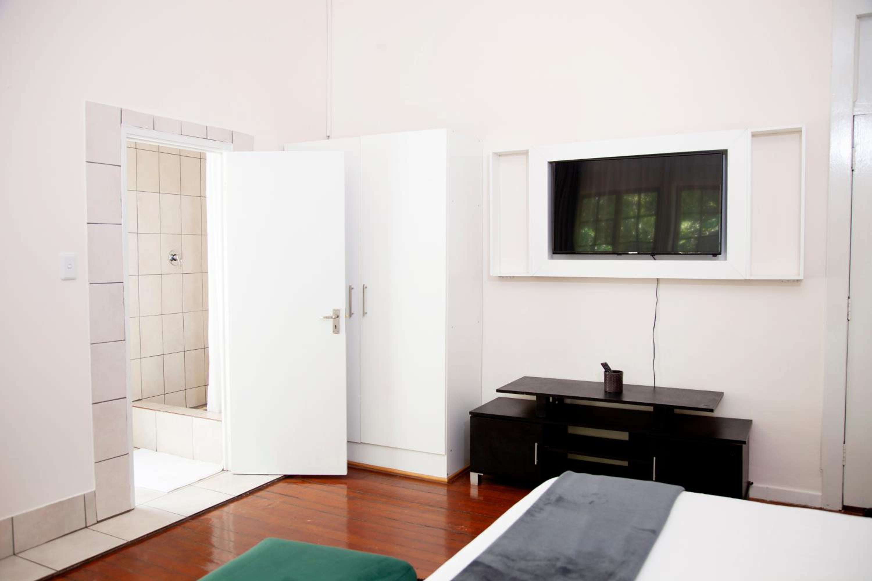 The Kraal Guest House