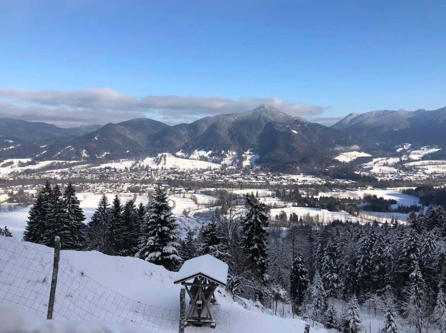 NEU - traumhafte Ferienwohnung mit Bergblick
