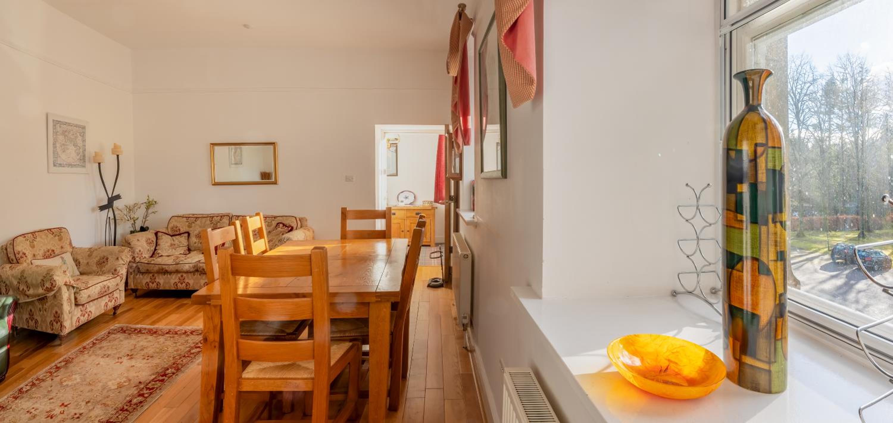 Major's Apartment 3 Bedroom Self Catering Property in historic Abbey view 5