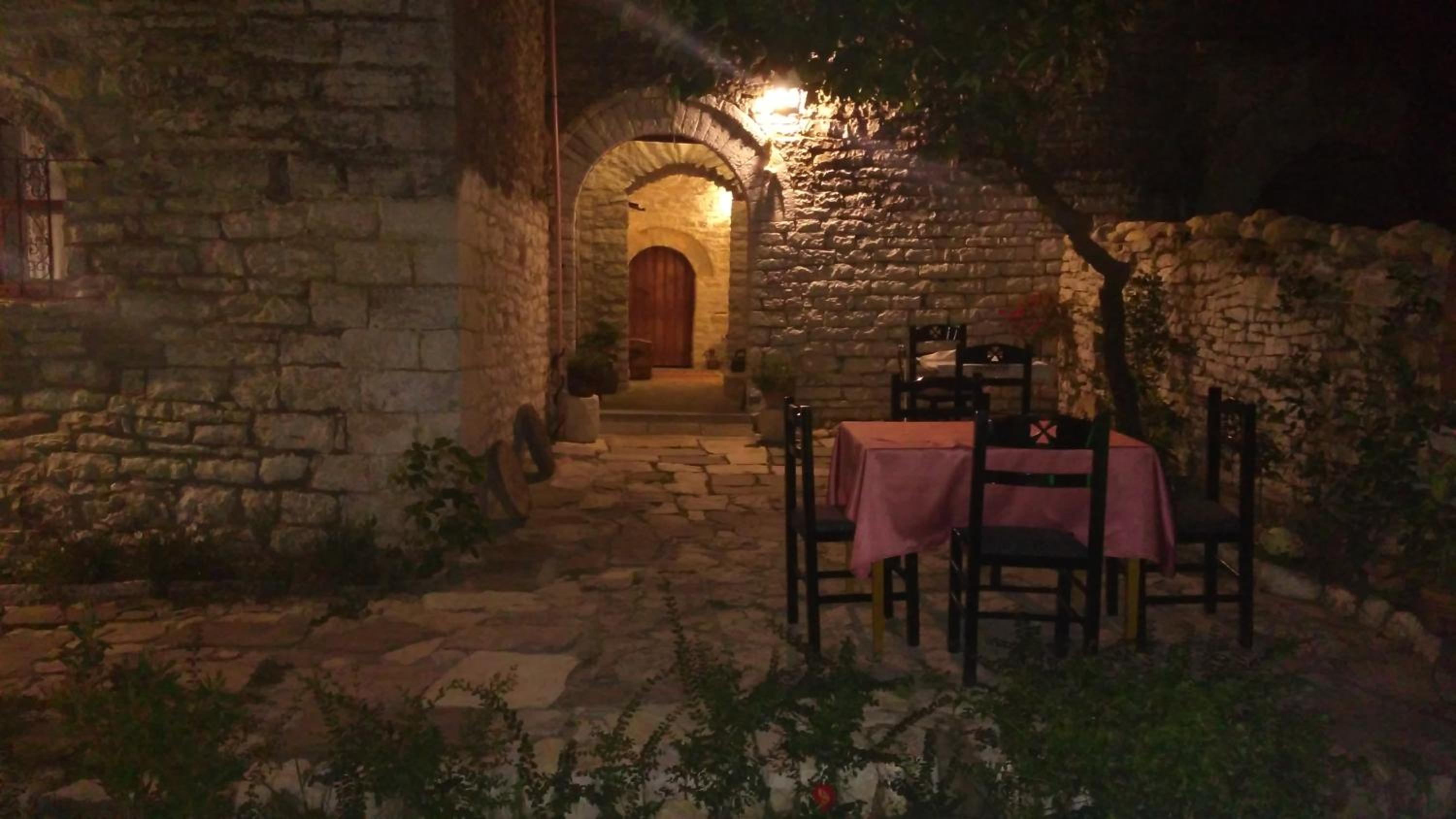 Konaku Guest house