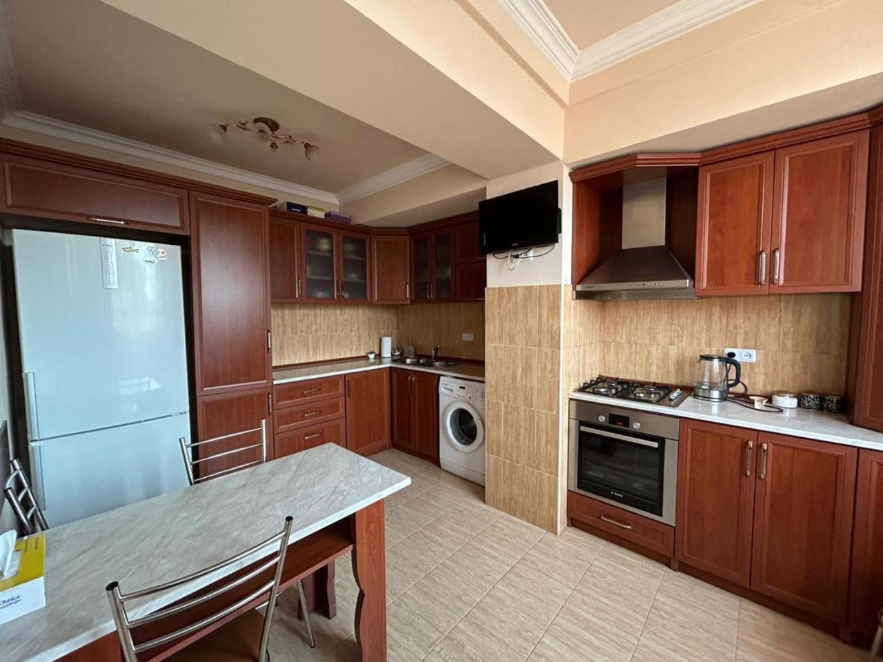 Comfort inn apartment