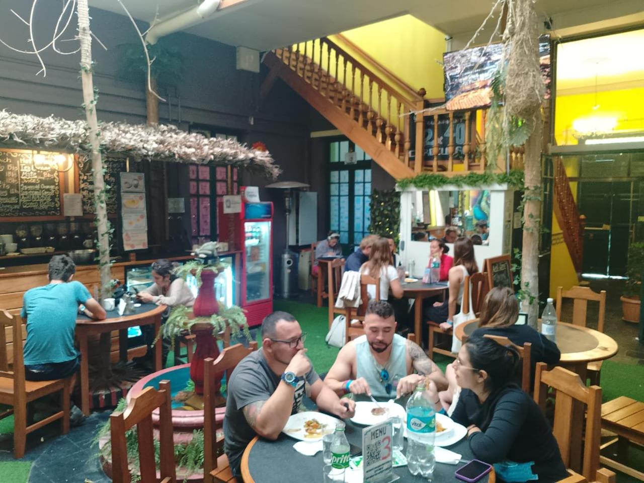 SAINT PETER'S LLAMA HOSTAL
