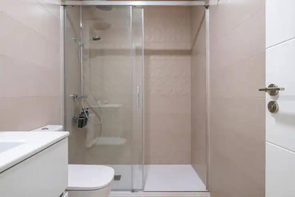 Apartamento de lujo en la Malagueta con piscina y garaje