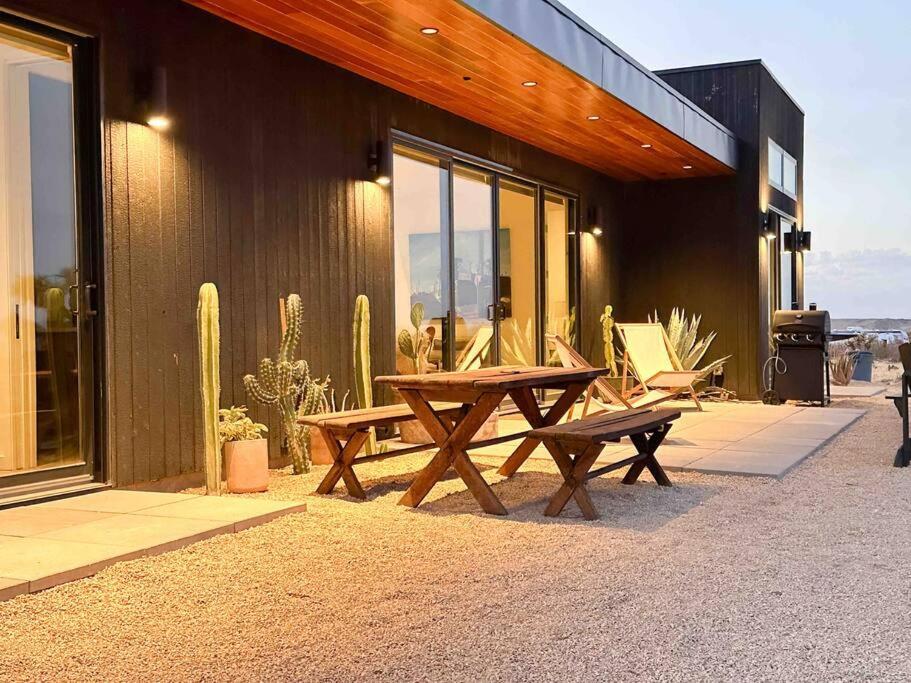 Skyview Modern House