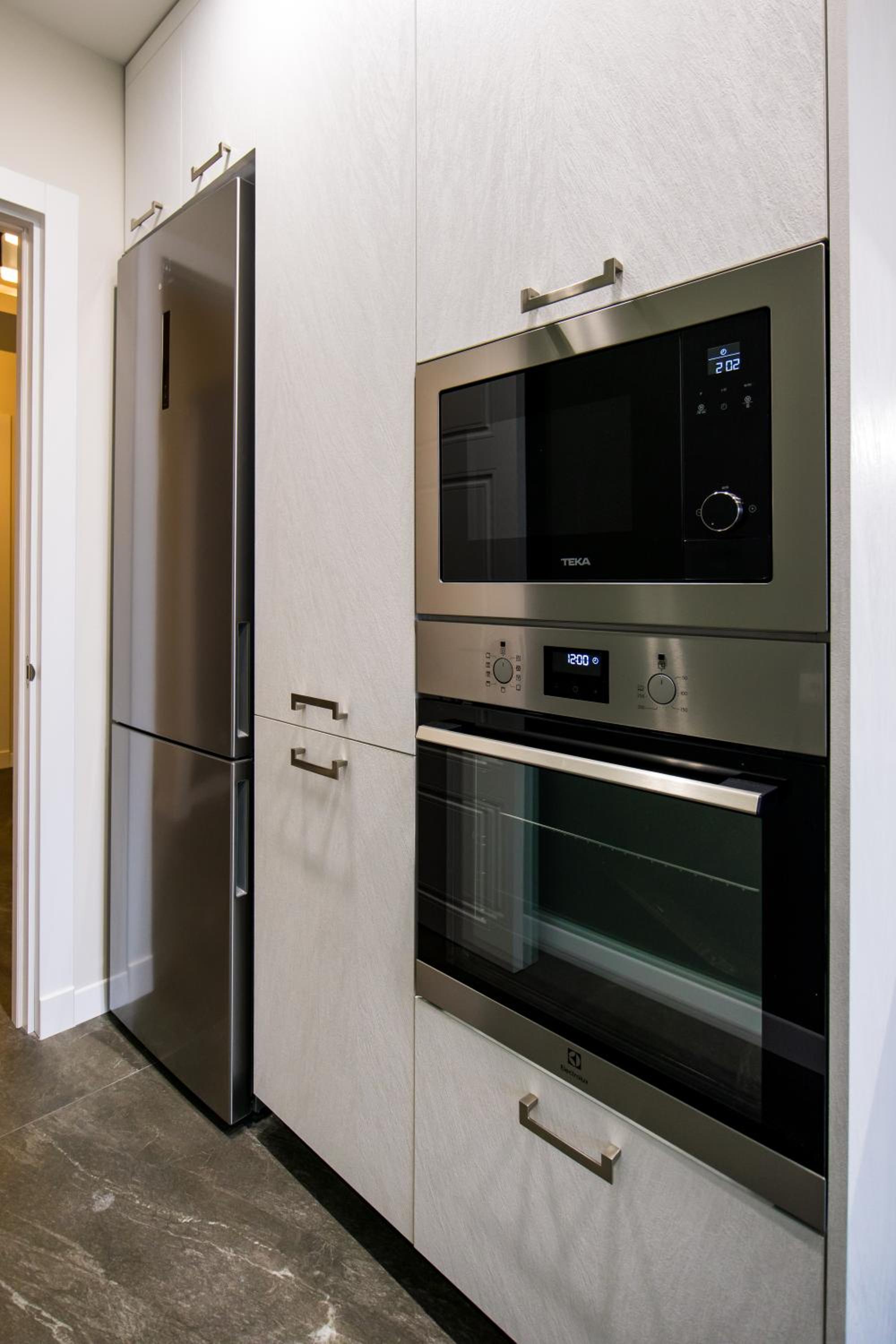 hotelise l Magenta Apartment