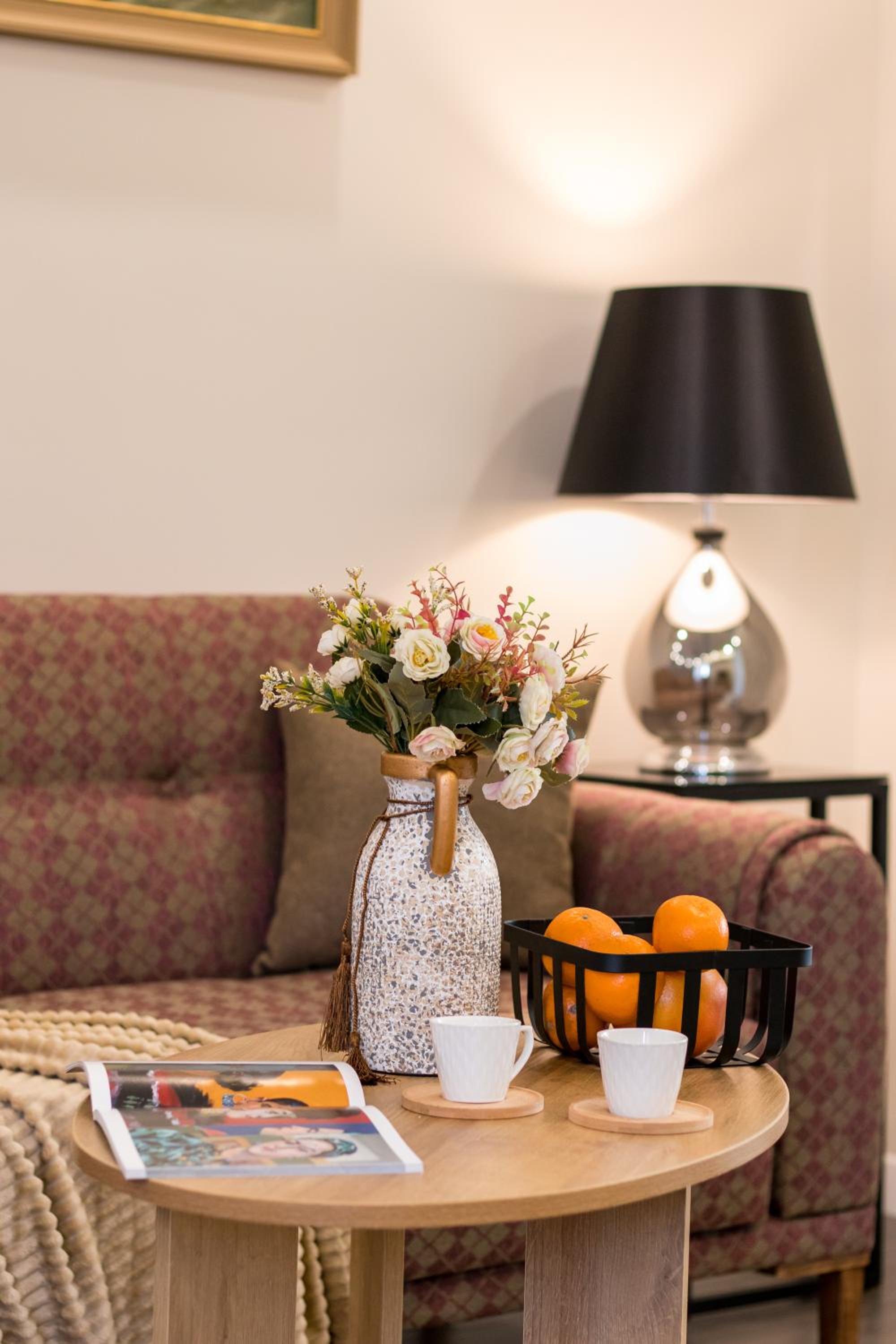 hotelise l Magenta Apartment