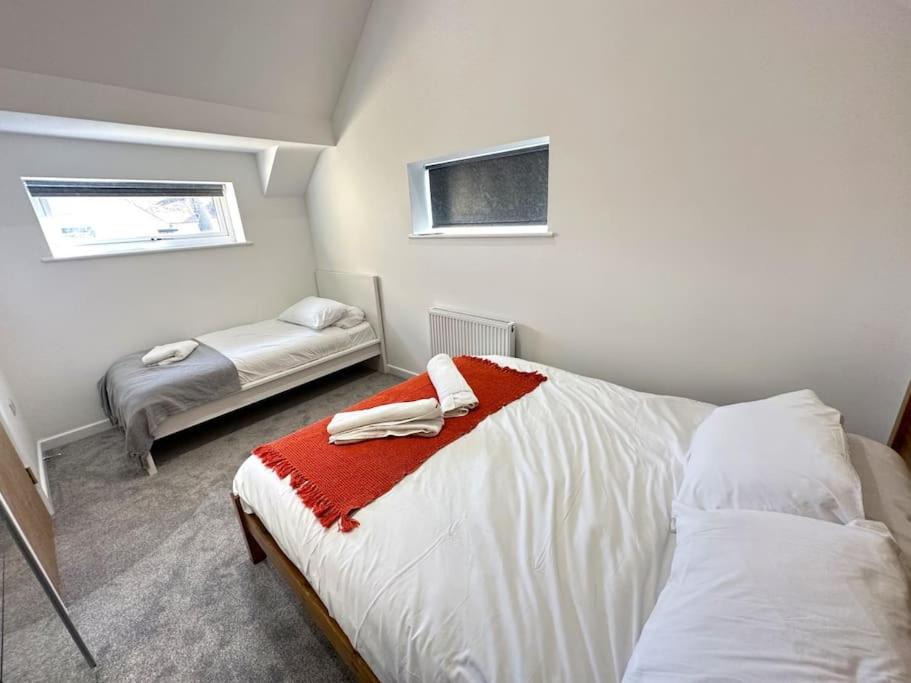 Charming New 2BR Detached House-Central Headington- Wi-Fi, Netflix, Top Location view 2