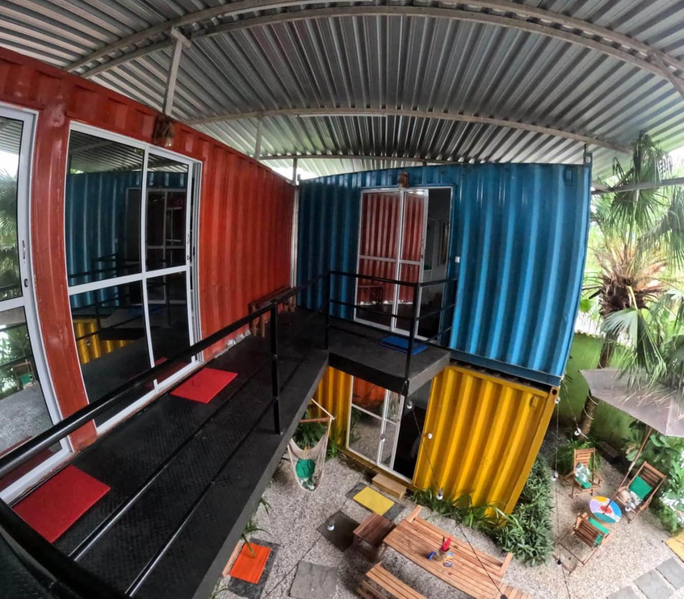 Container Hospedaria Paraty
