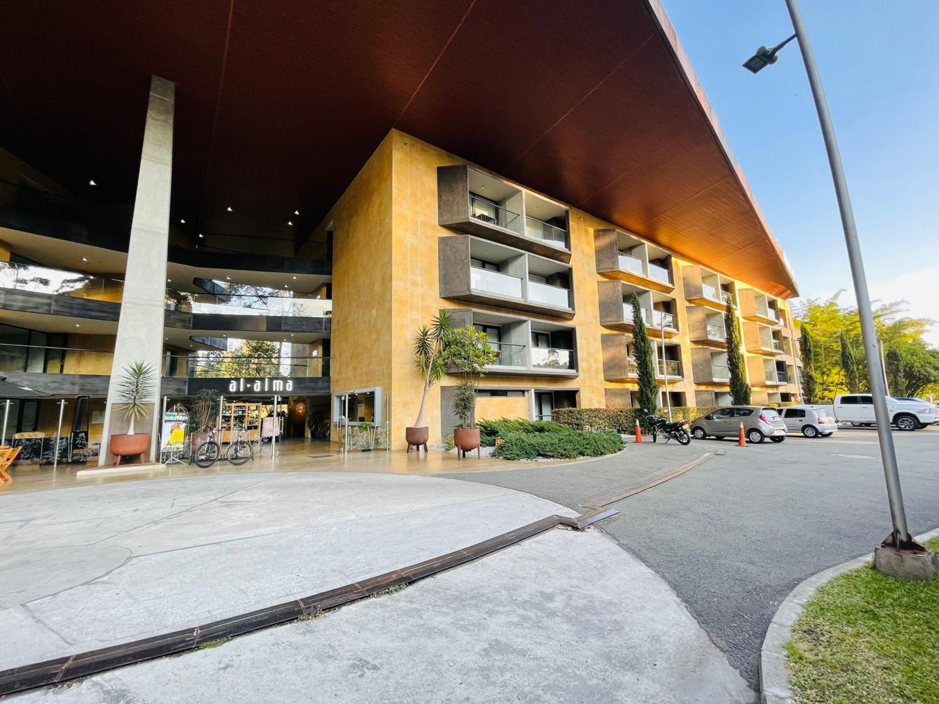 Hotel Suite hotelera llanogrande - Image 1