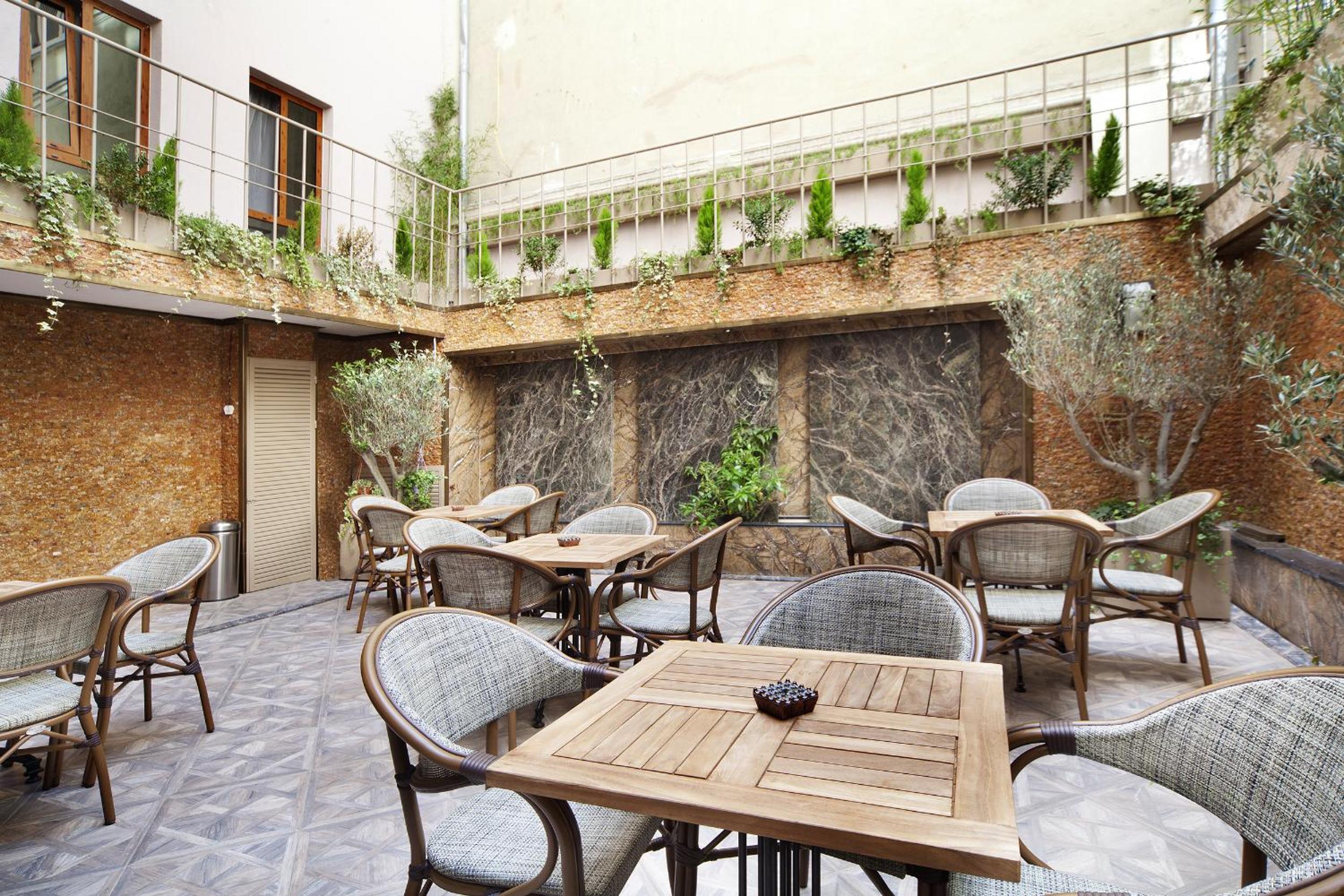 Grand Otel de Pera - Image 5