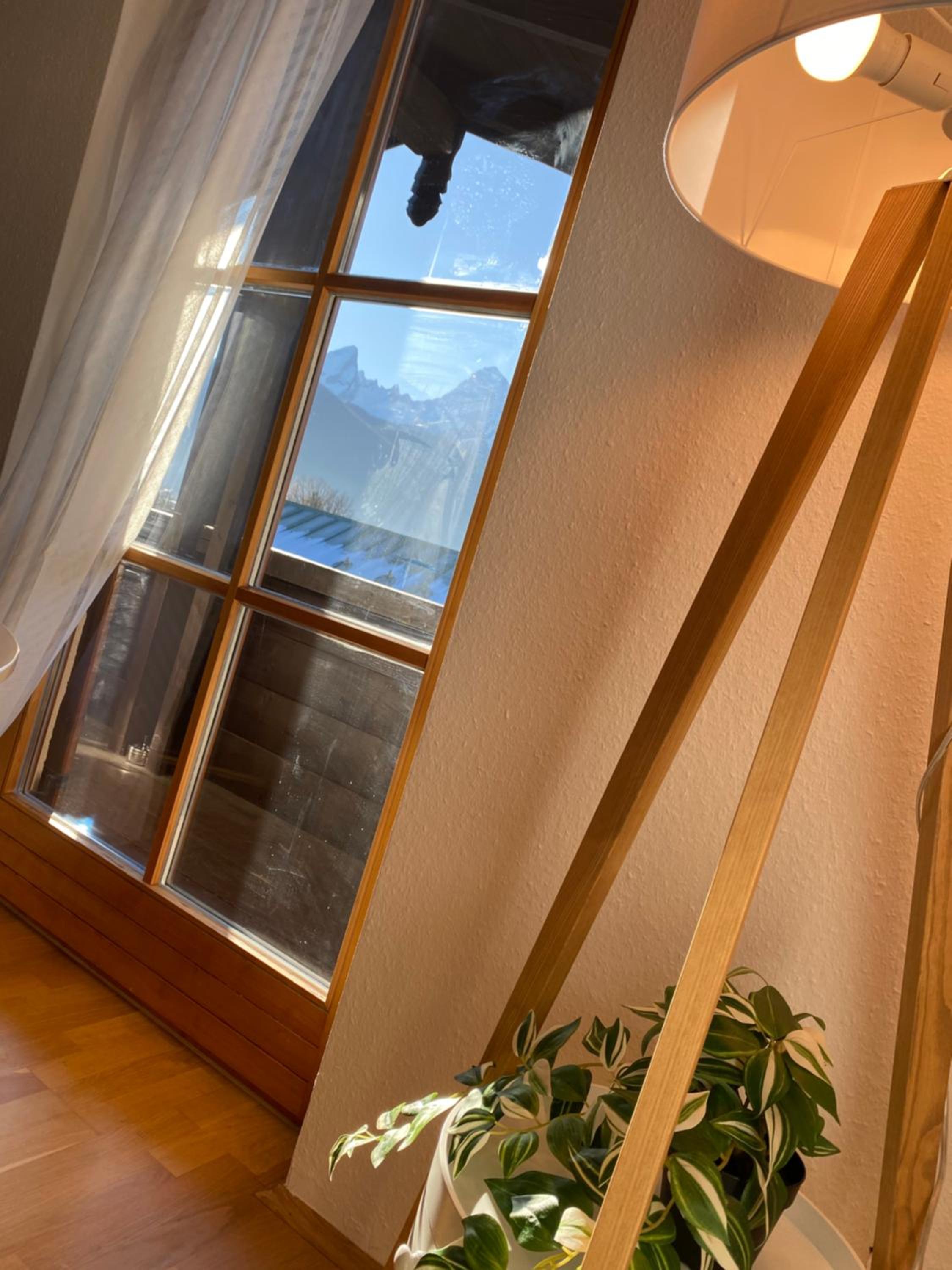NEUES ruhiges Apartment, Bergblick, Stellplatz
