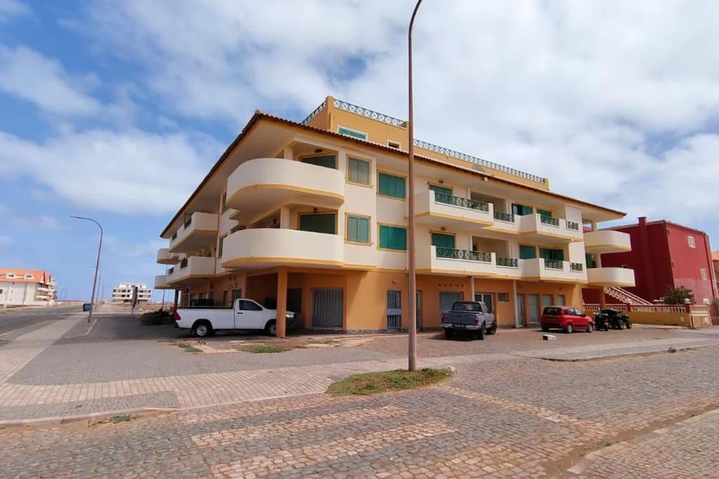 CosmoCom Cozy apartment sea view