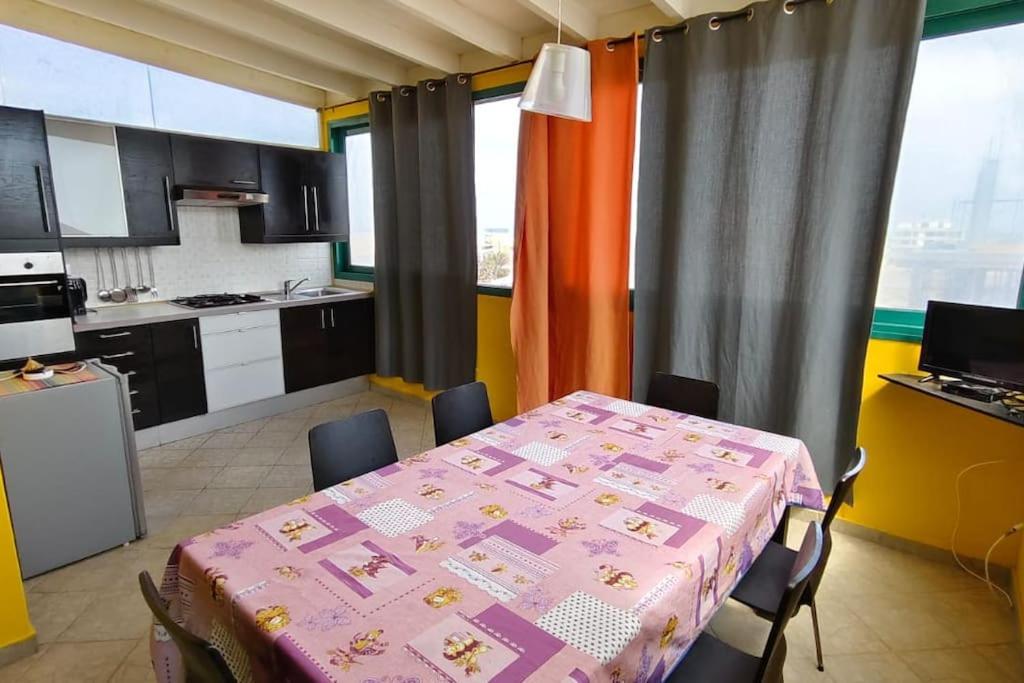 CosmoCom Cozy apartment sea view