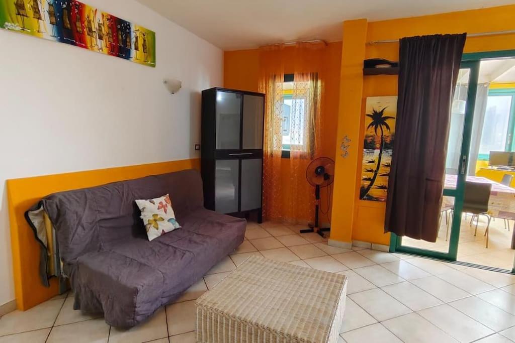 CosmoCom Cozy apartment sea view