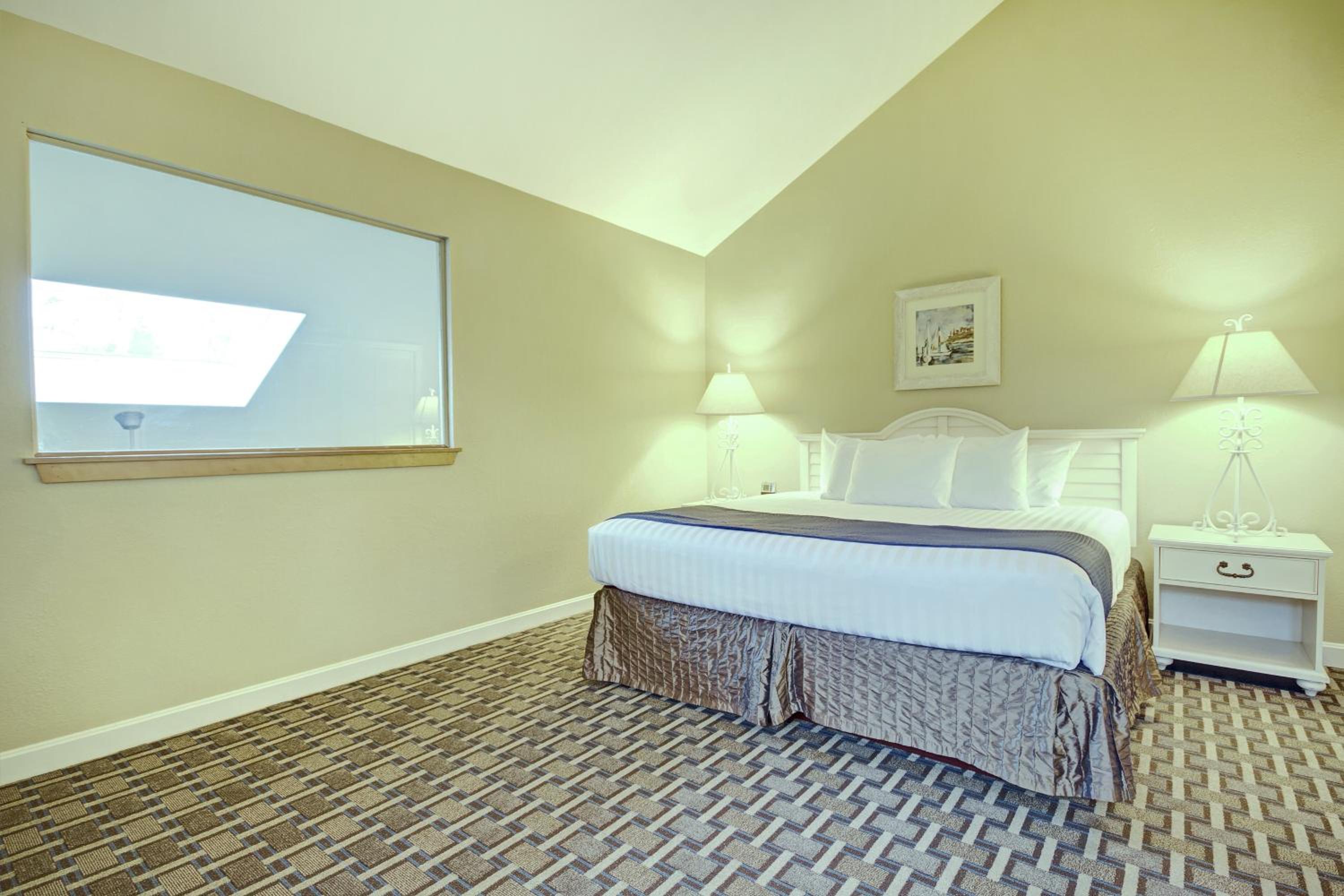 Club Wyndham Newport Overlook