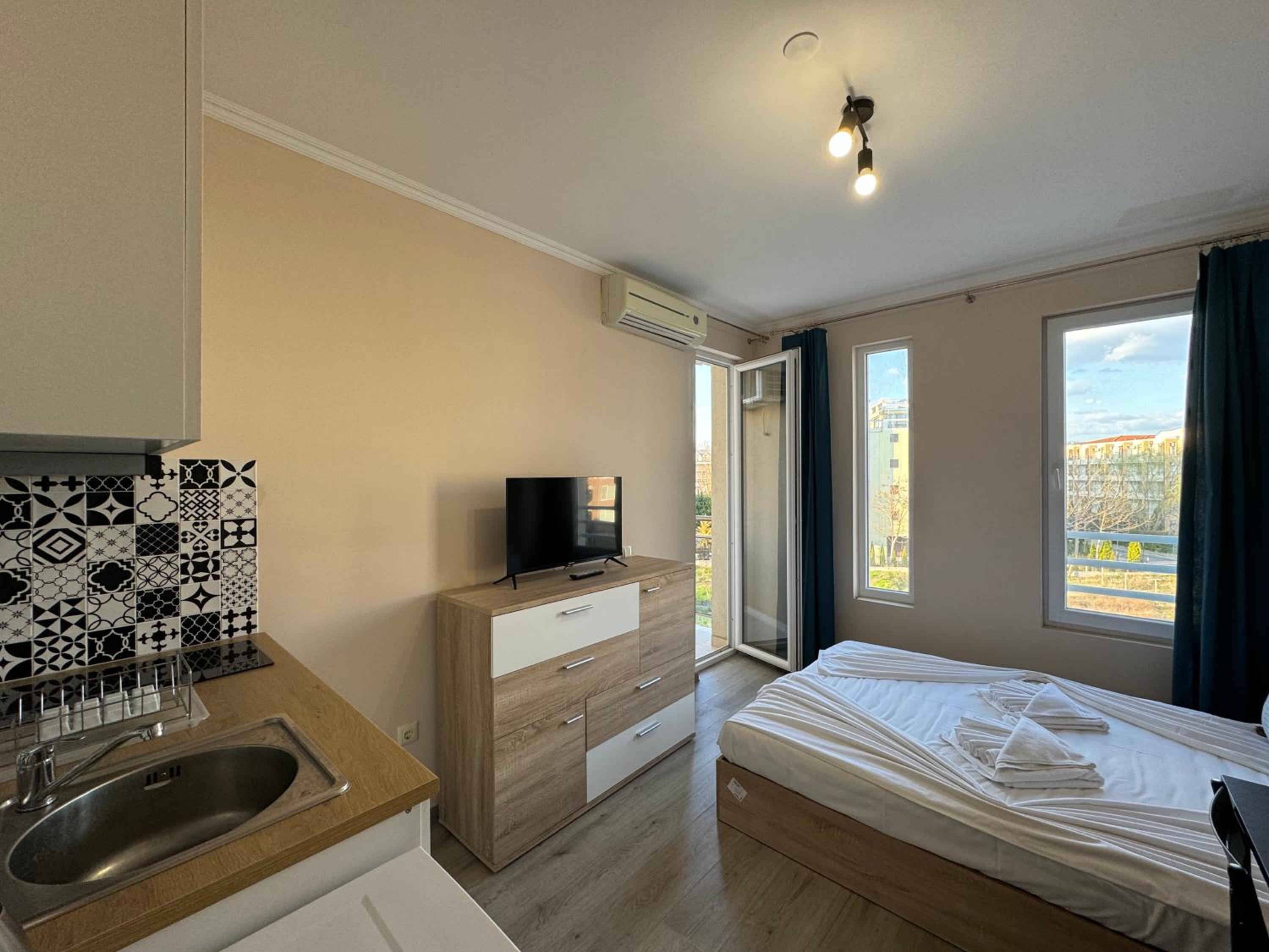 VIP Vision STUDIO 409 Sunny Beach
