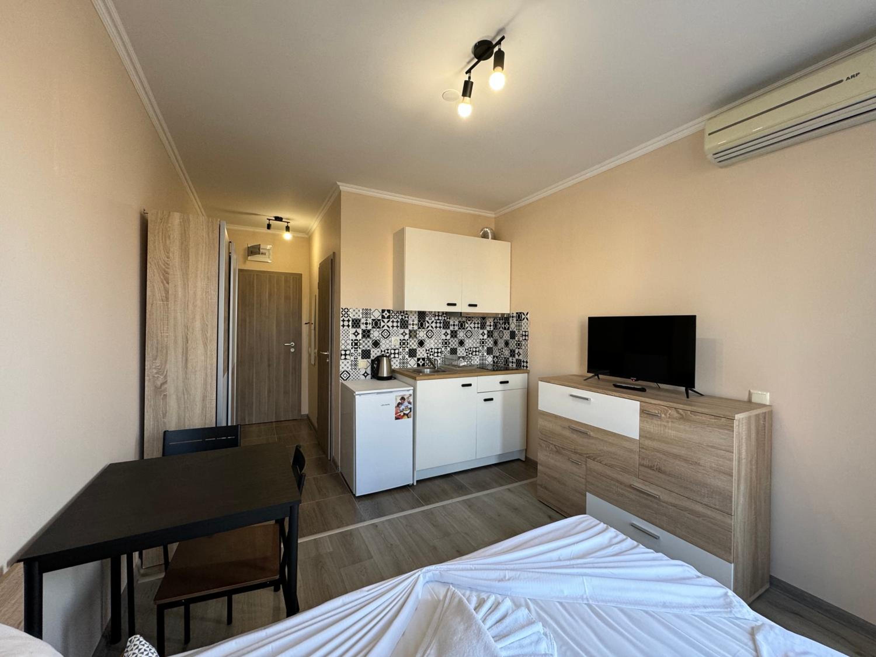 VIP Vision STUDIO 409 Sunny Beach