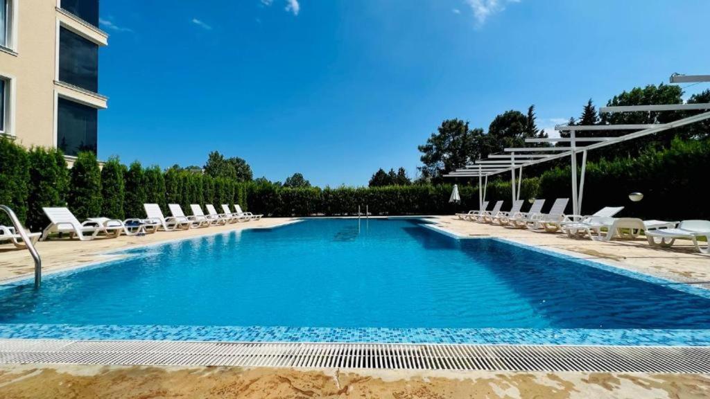 VIP Vision STUDIO 409 Sunny Beach