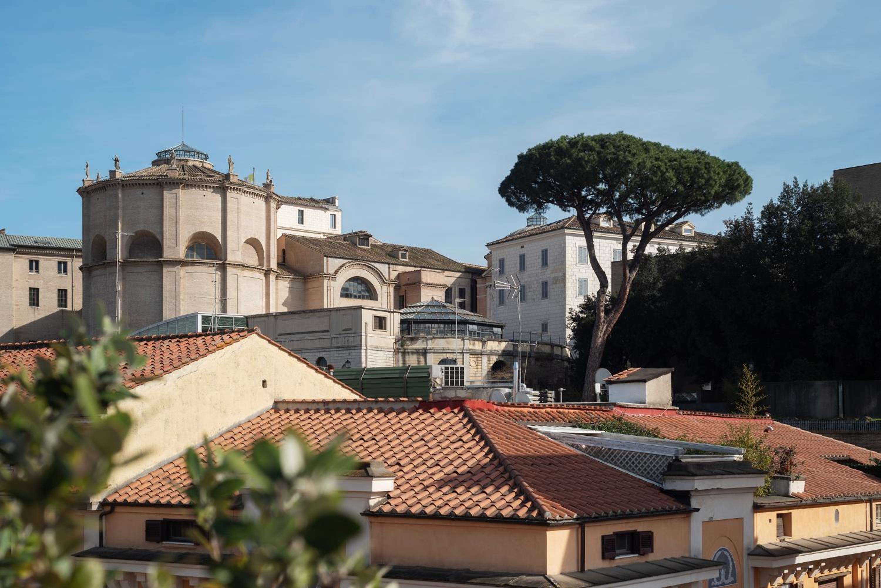 Vatican Night Suites