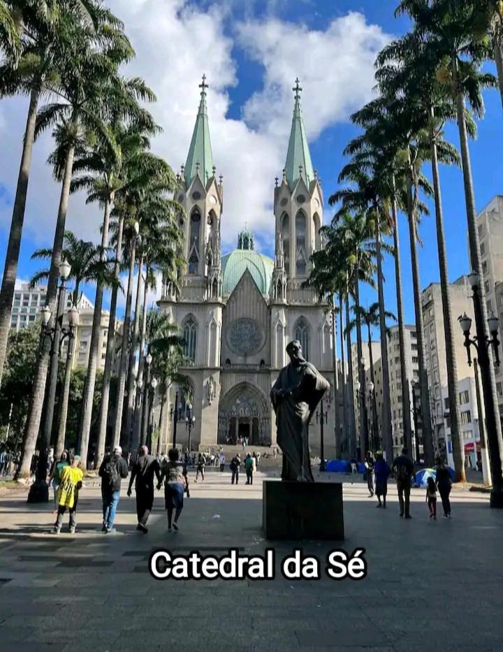 Studio M próximo da 25 de março, bras e Santa efigenia piscina no centro de SP ao lado do metrô