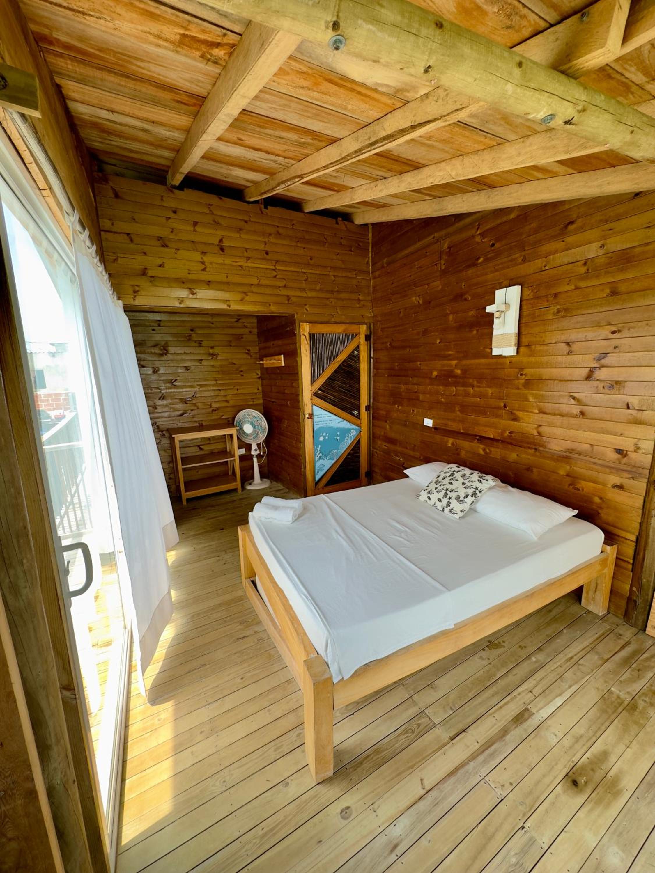 Hostel Santa Cruz del Islote