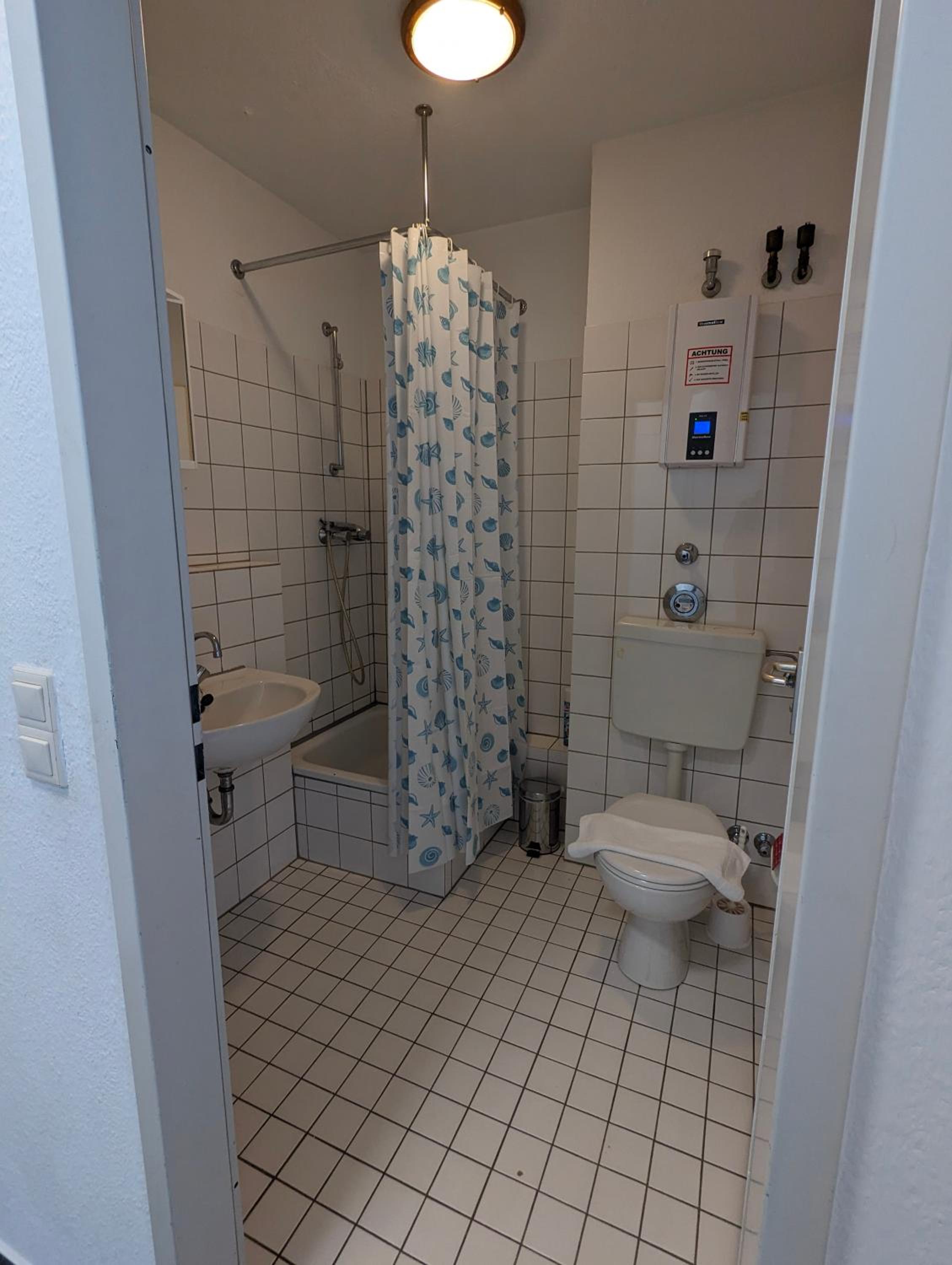 Photo 12