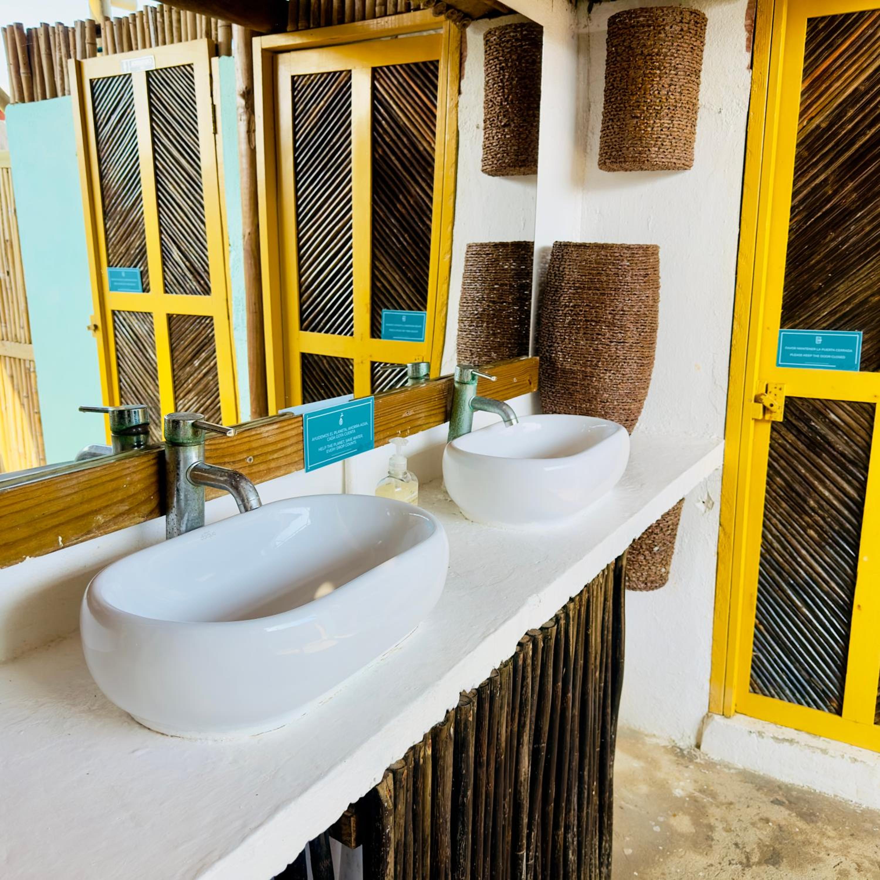 Hostel Santa Cruz del Islote