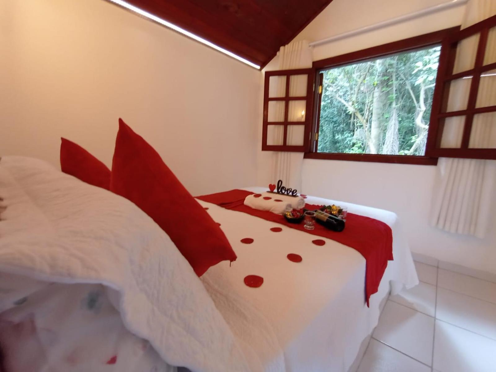 Casa da Vovó na Pousada Sitio Pauletto - com Cozinha, Churrasqueira e Decoração