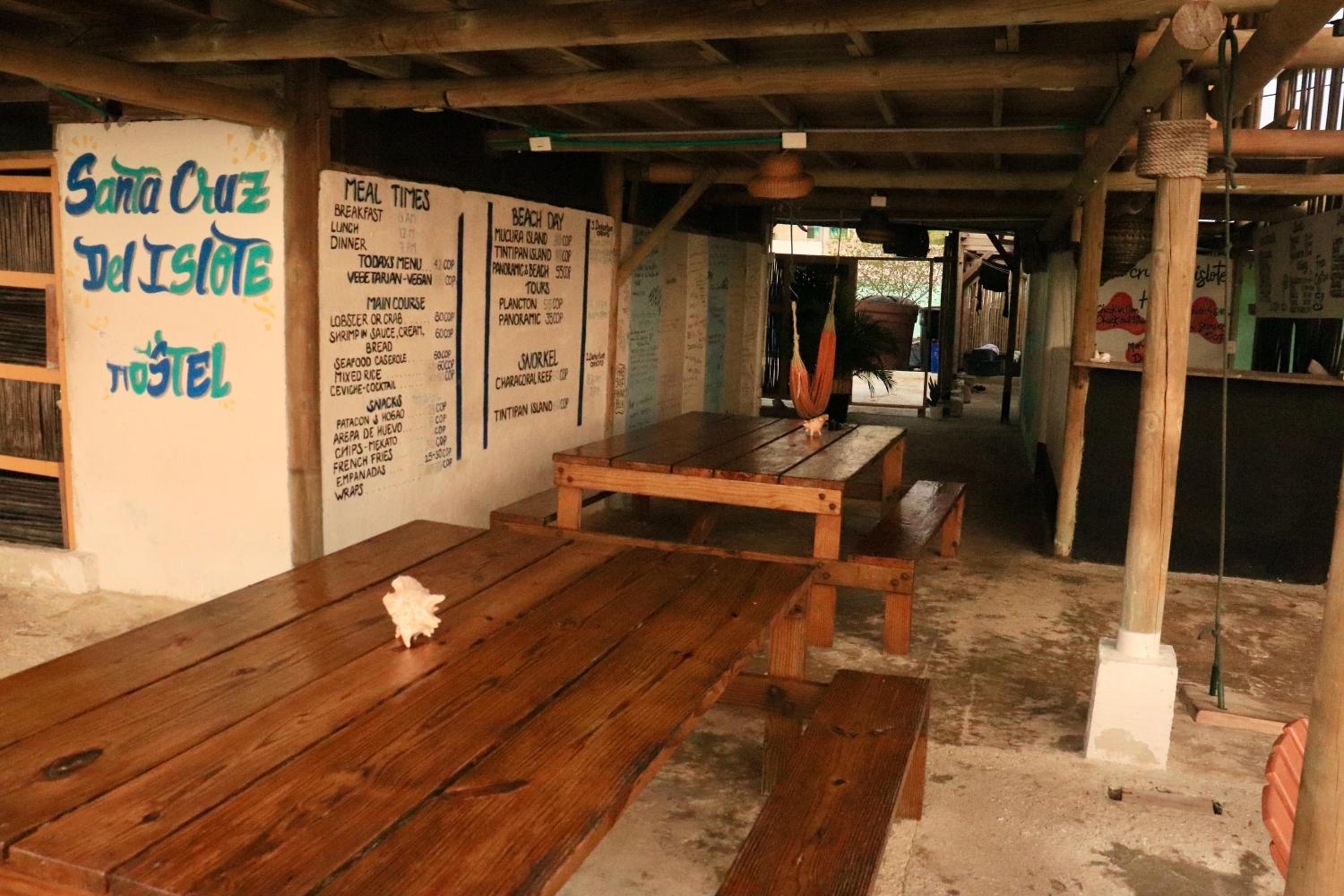Hostel Santa Cruz del Islote
