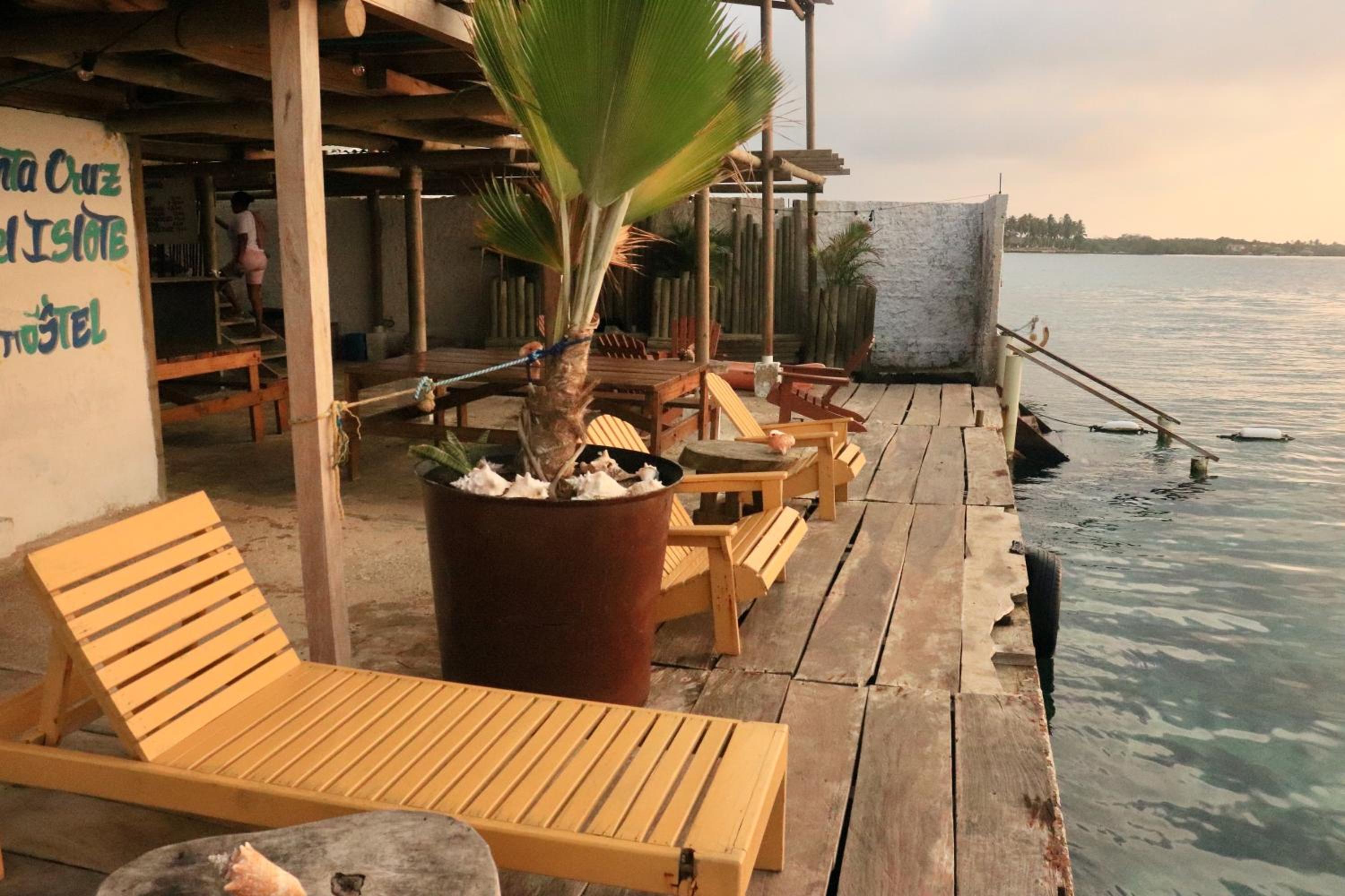 Hostel Santa Cruz del Islote