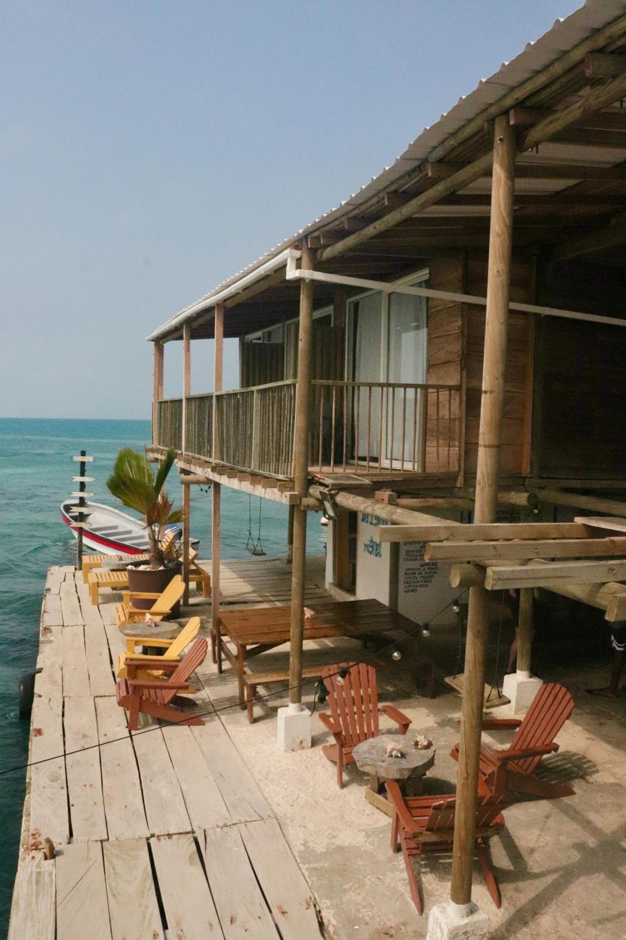 Hostel Santa Cruz del Islote