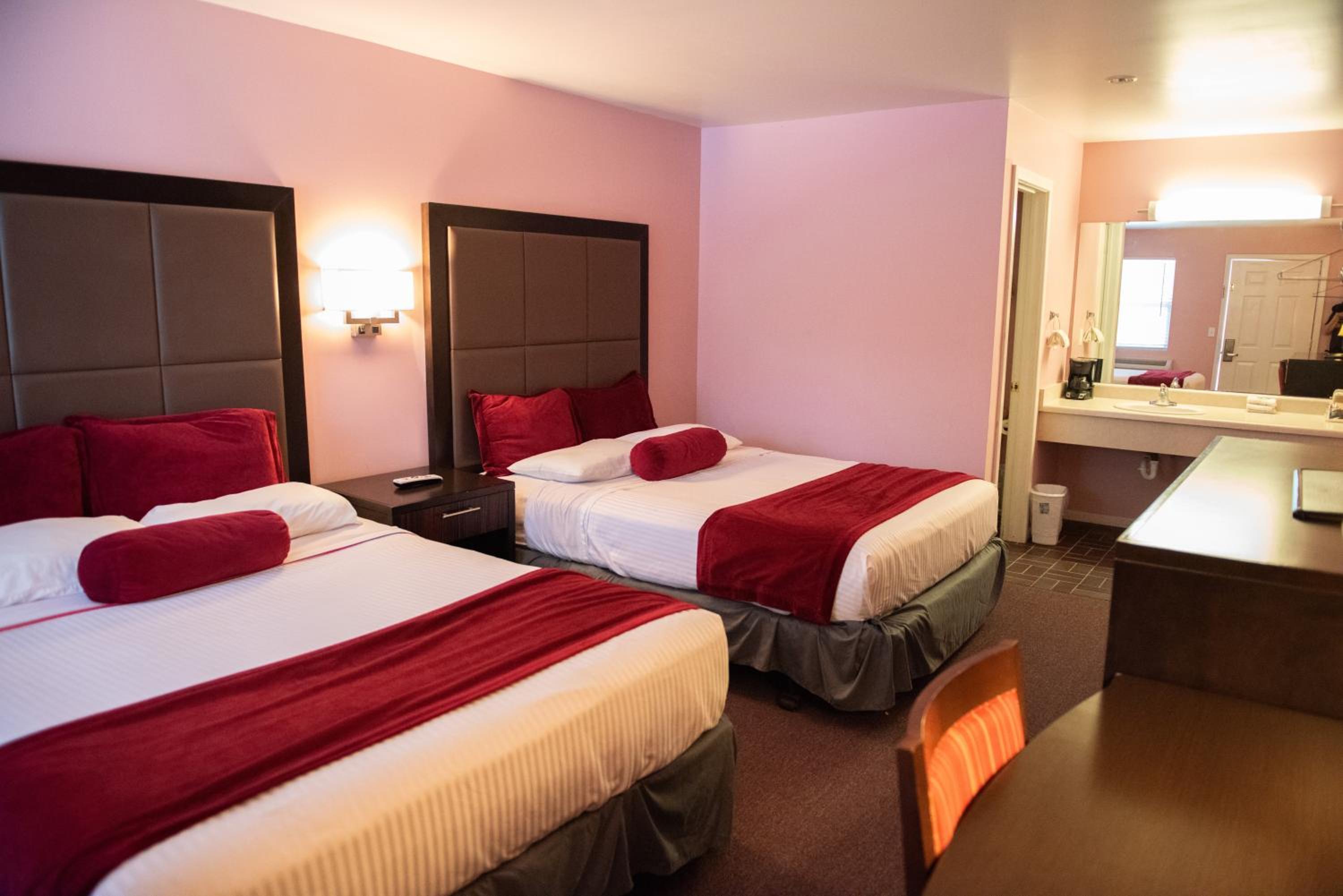 Cottonwood Inn