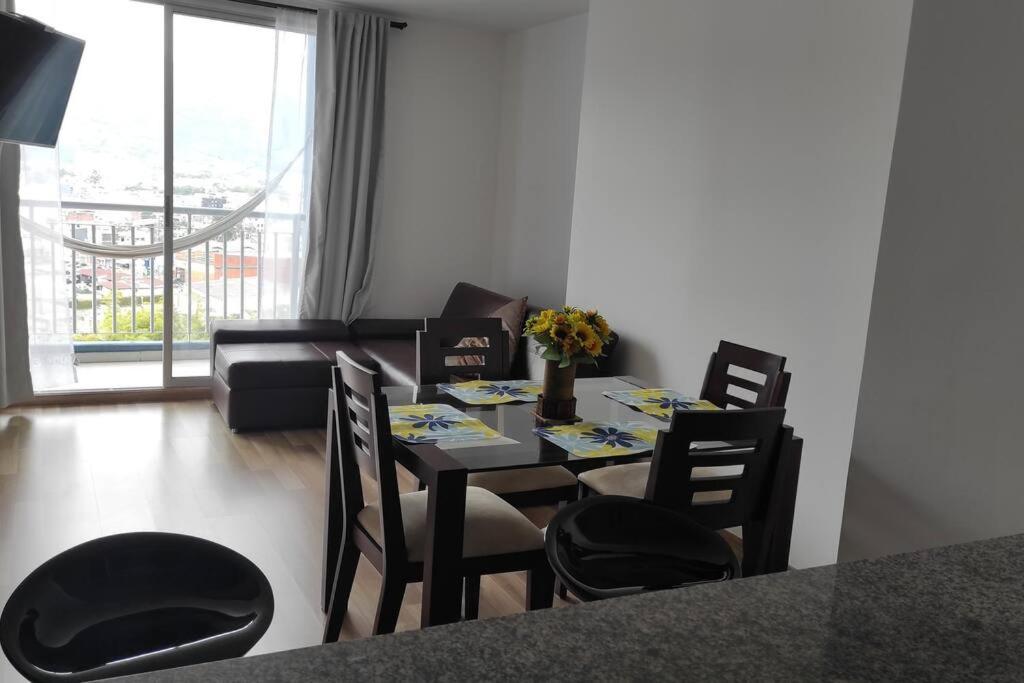 Apto de lujo en un 12 piso con vista espectacular