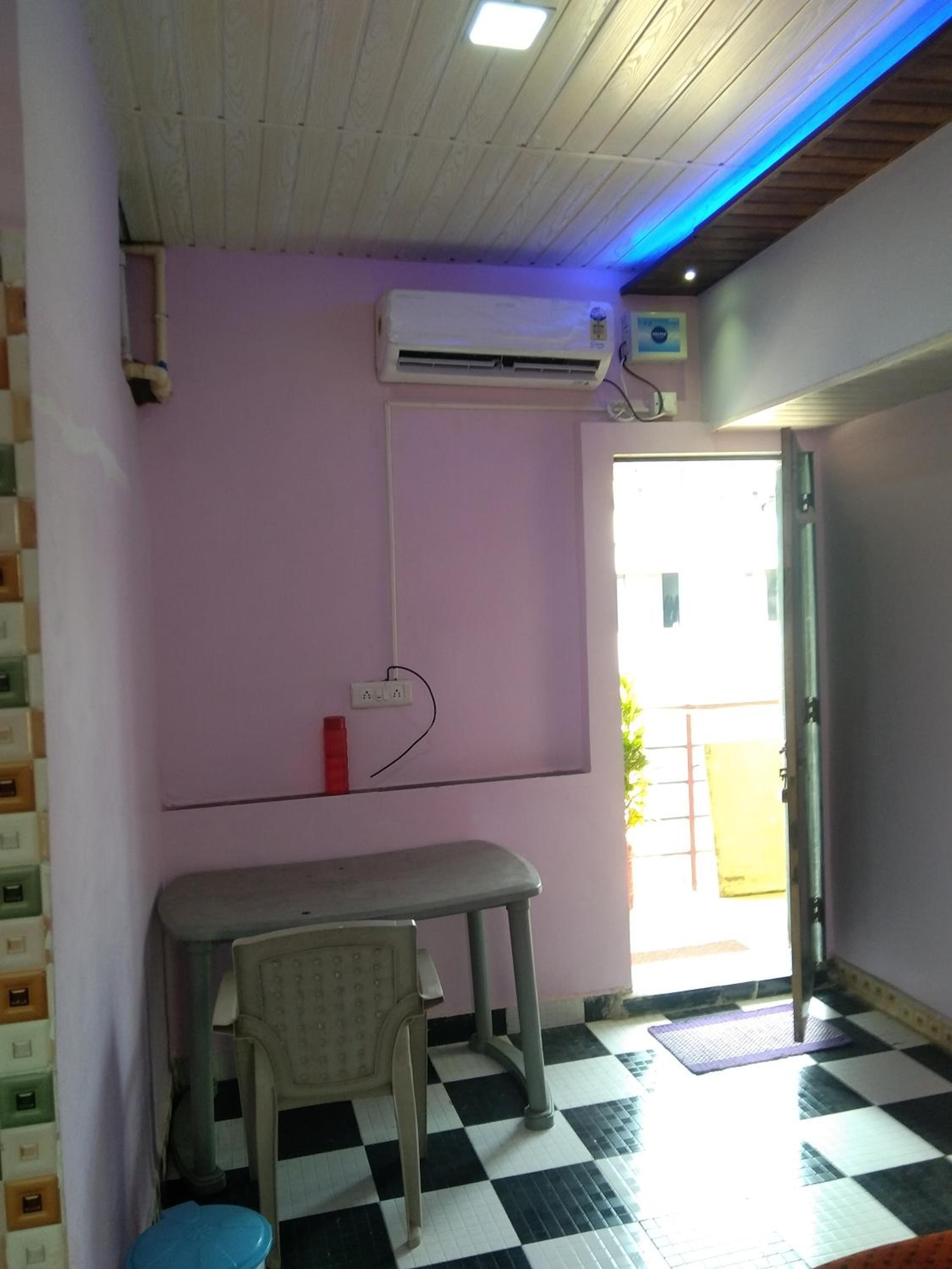 Photo 43