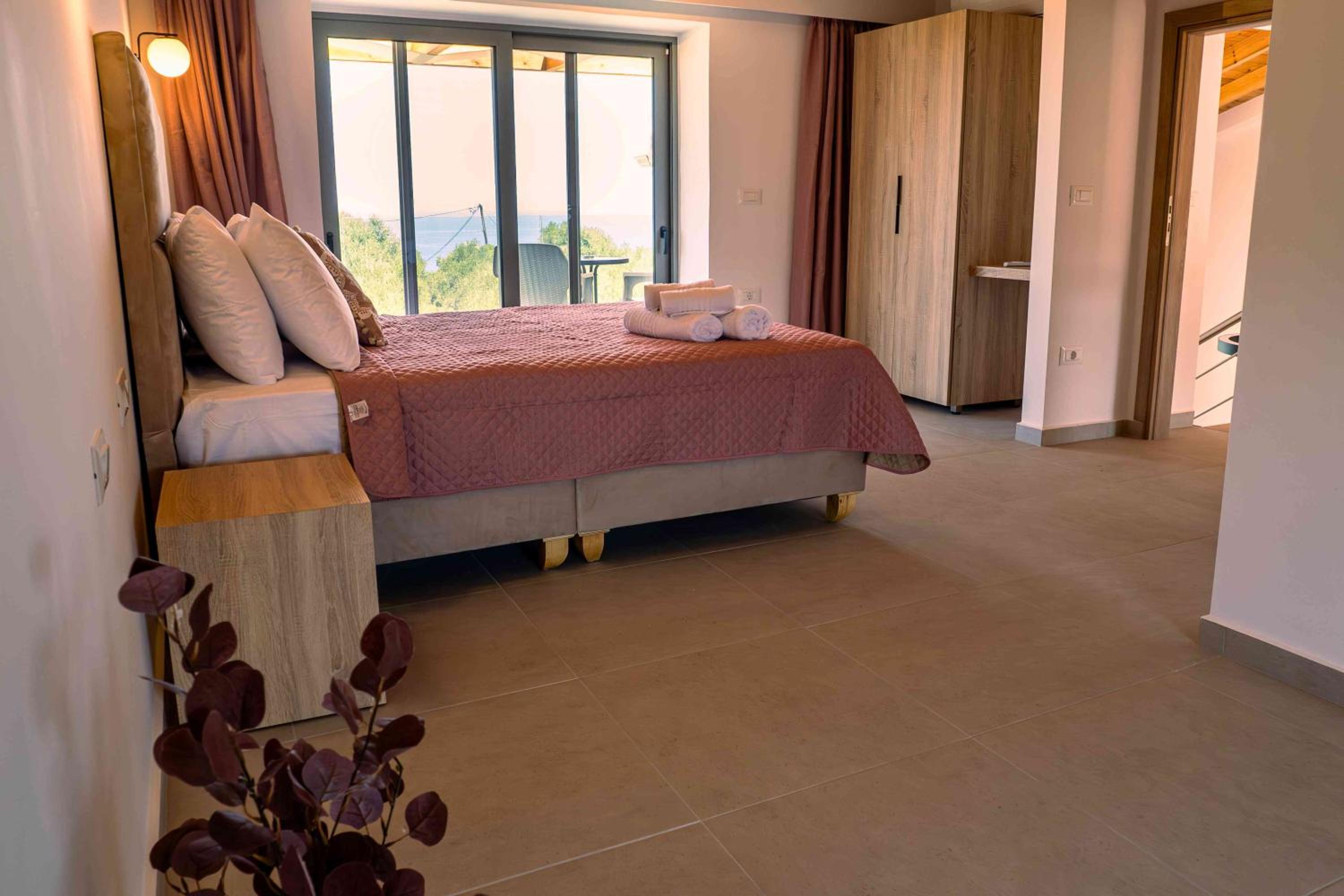Casa Ferati - Villa With Pool By the Sea with Stunning SunriseView By Villa Mana Gers view 3