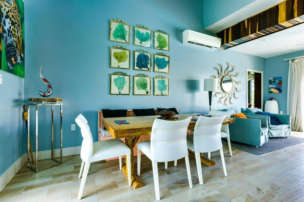 Luxury Villa, Perfect for Groups. Stunning Pool. Allamanda del Mar