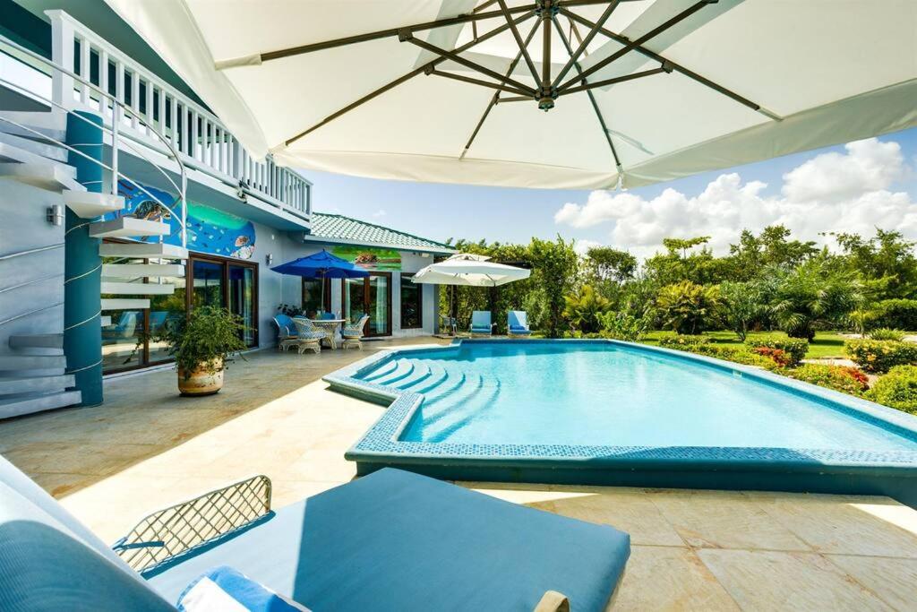 Luxury Villa, Perfect for Groups. Stunning Pool. Allamanda del Mar