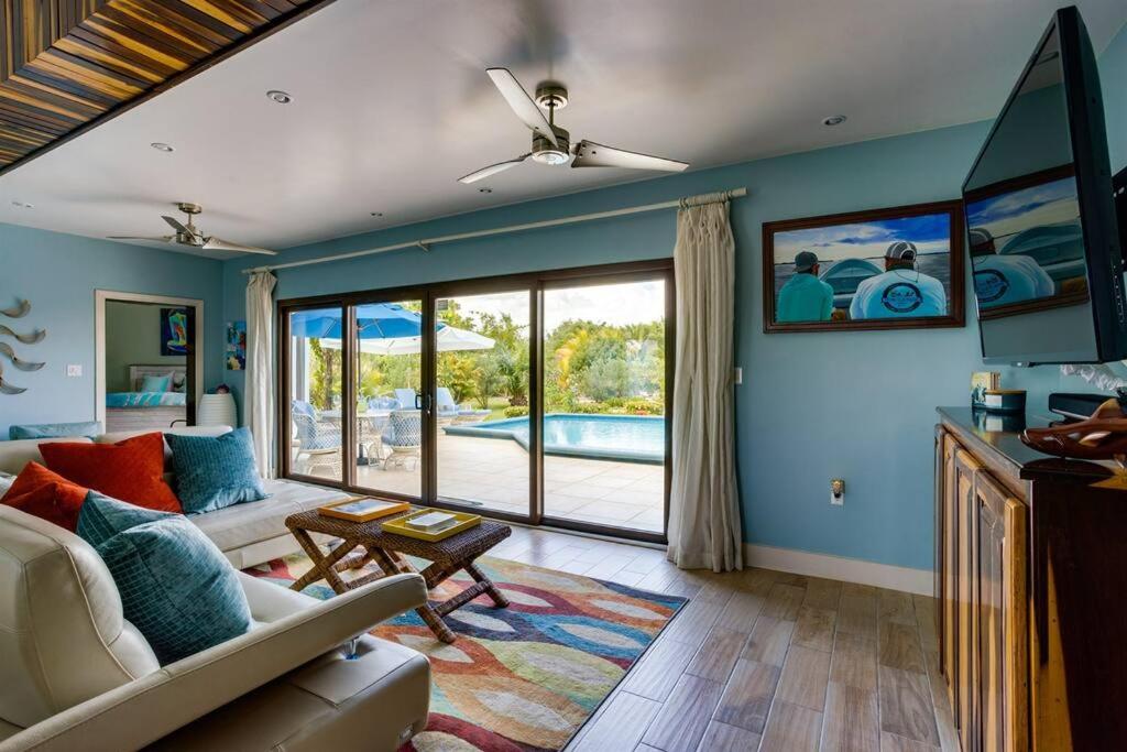 Luxury Villa, Perfect for Groups. Stunning Pool. Allamanda del Mar