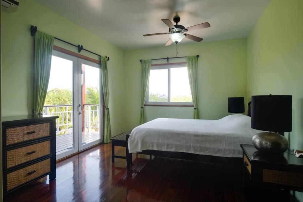Bahia Vista - Spectacular Views - 4 Bedrooms