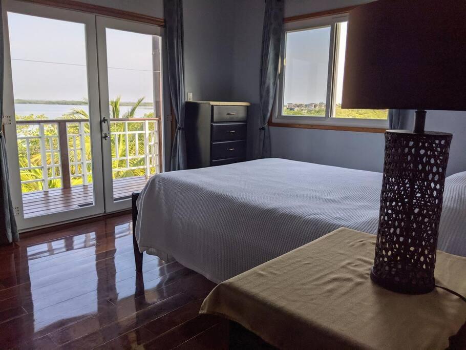 Bahia Vista - Spectacular Views - 4 Bedrooms