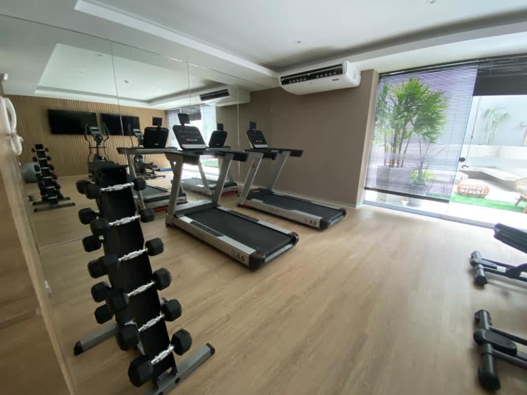 Perfect 1BR with Balcony in Luxurious Building