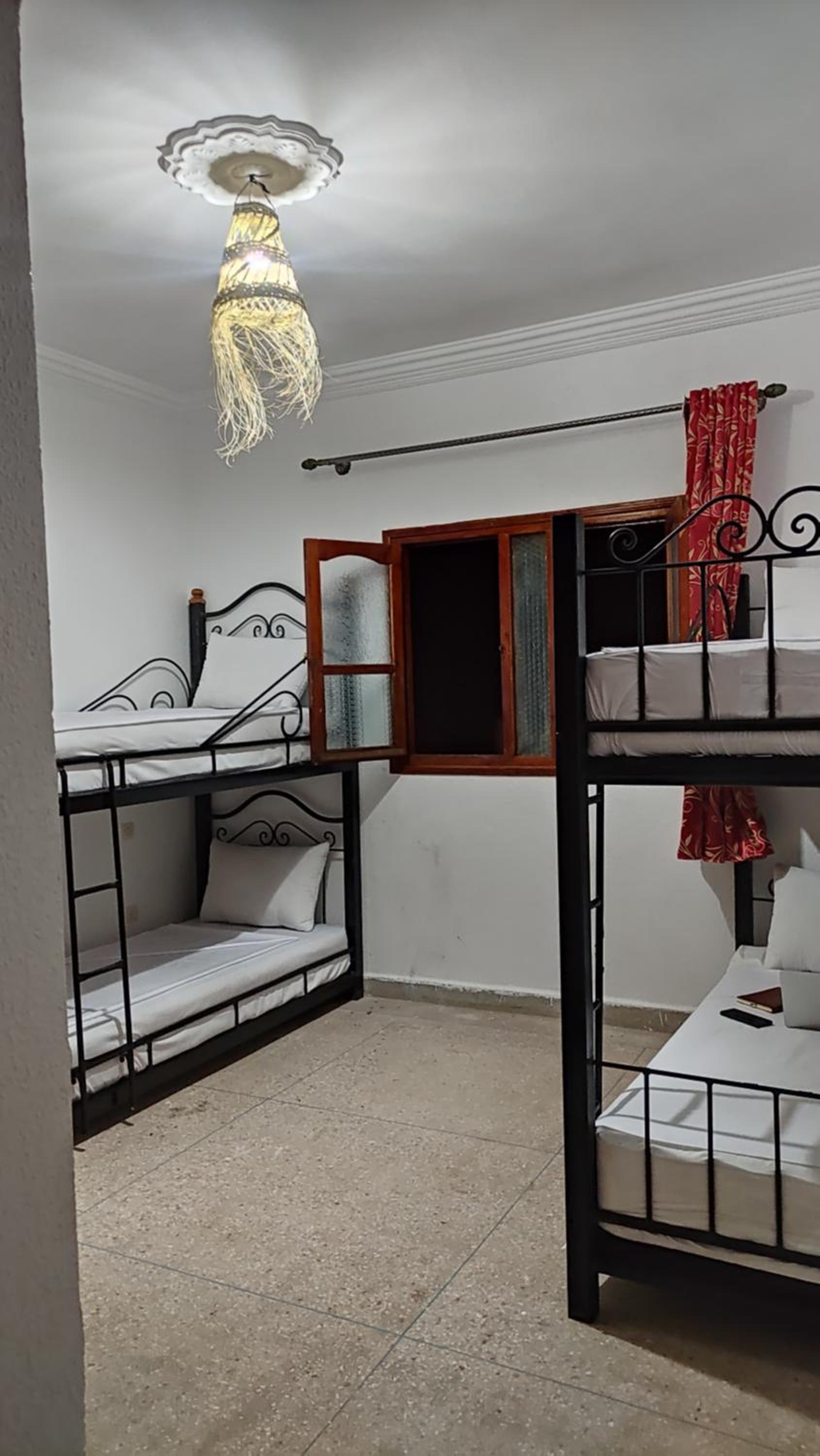WARZAZAT Hostel
