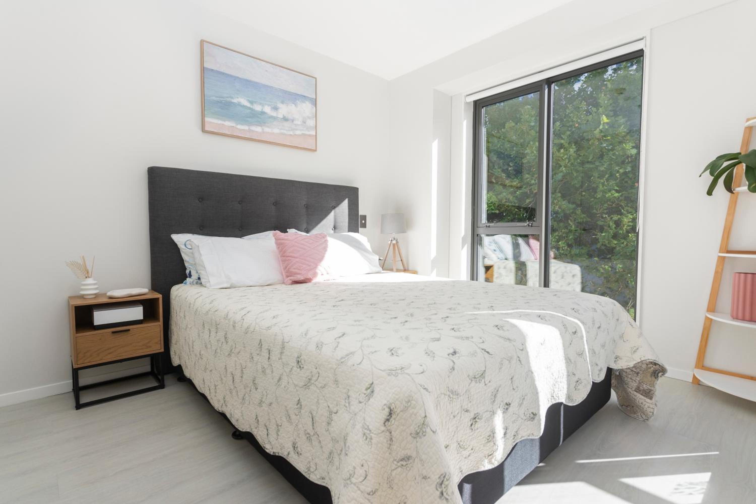 Feel at Home with Aircon, Pool, Gym, WiFi view 4