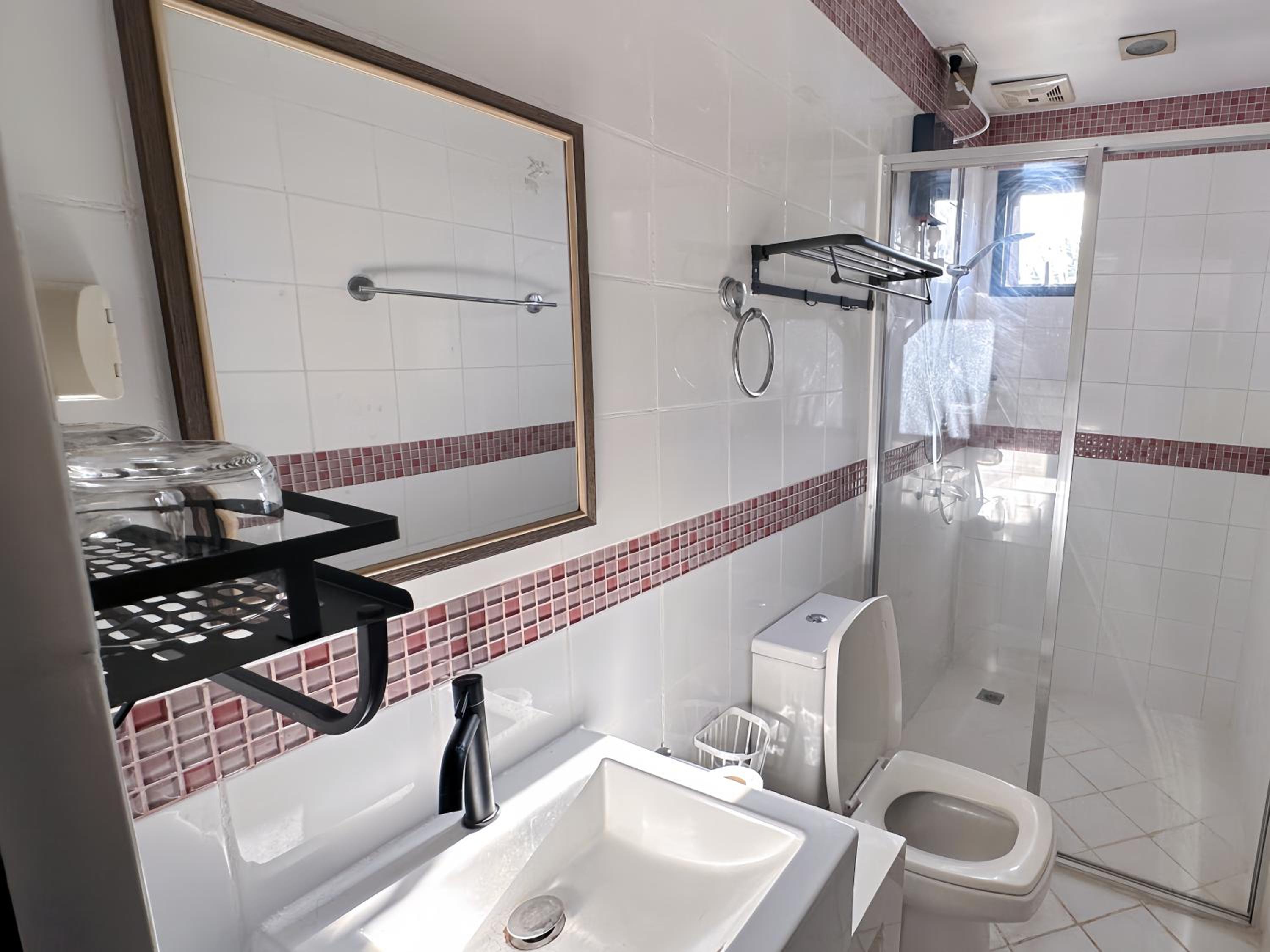 Luxury Garden Villa-Near T1 with Music and Movie room view 4