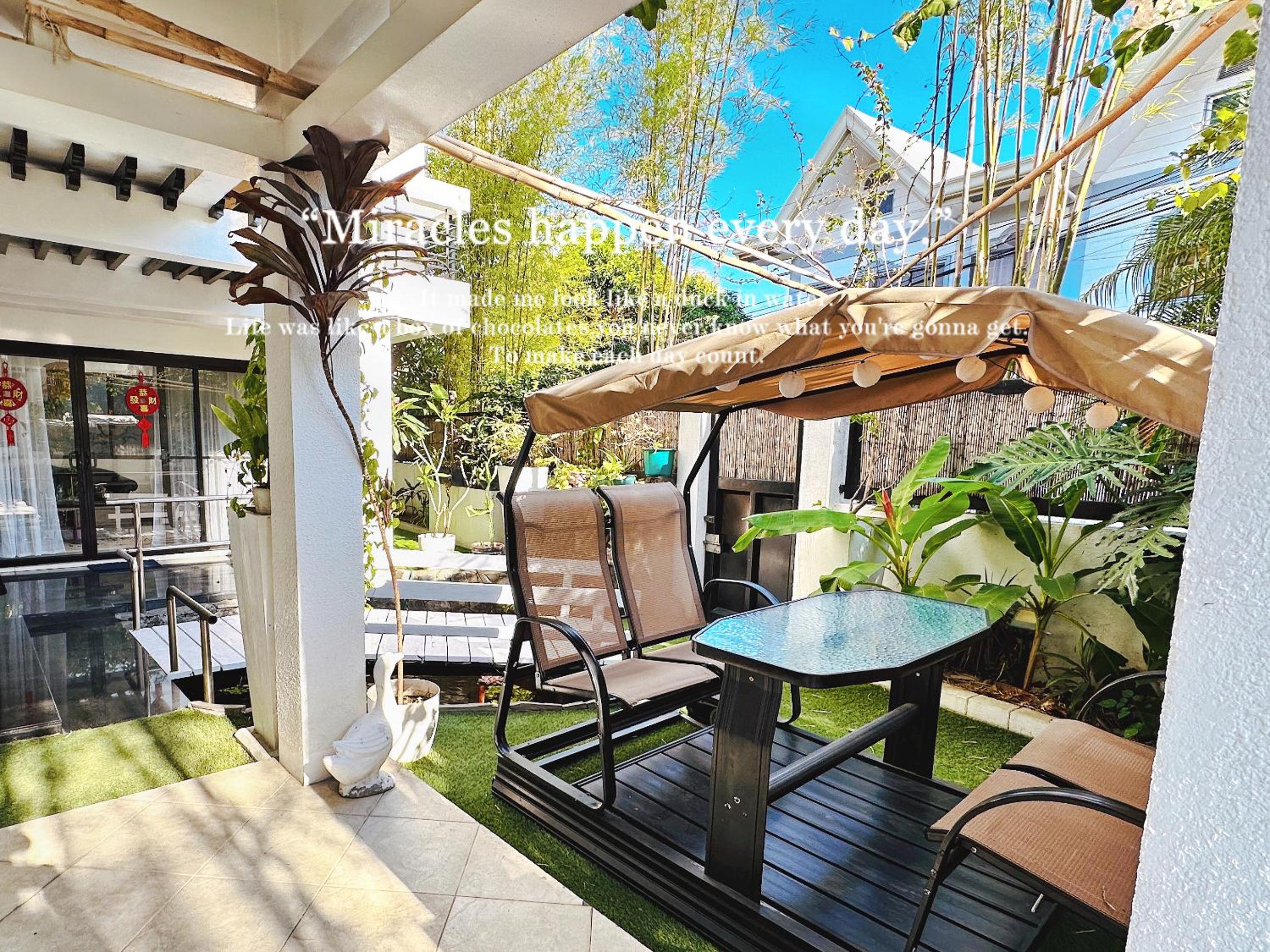 Luxury Garden Villa-Near T1 with Music and Movie room view 2